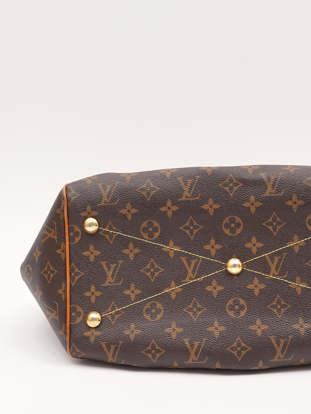 Louis Vuitton Tivoli 8