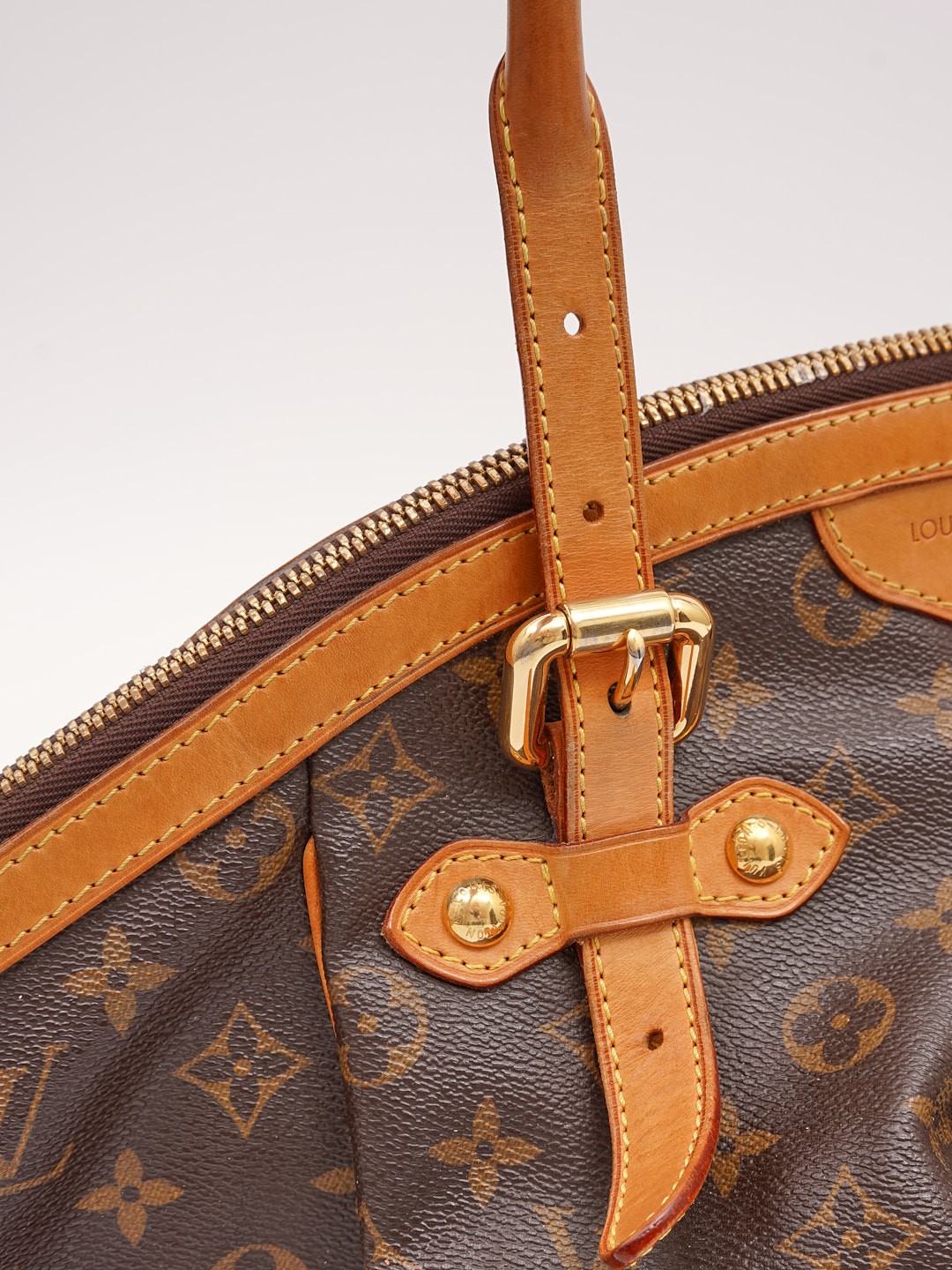 Louis Vuitton Tivoli 6