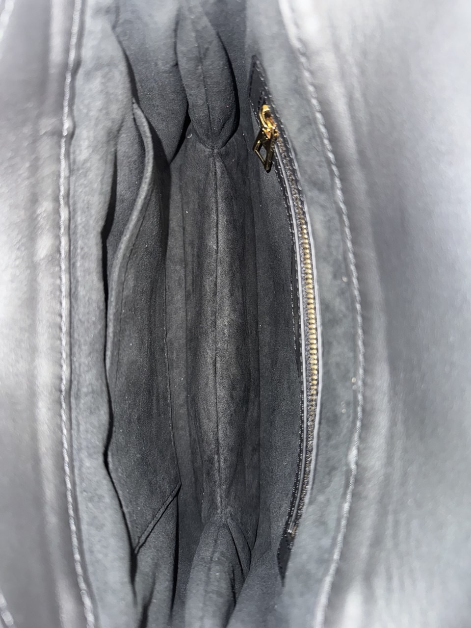 Louis Vuitton Twinny 9