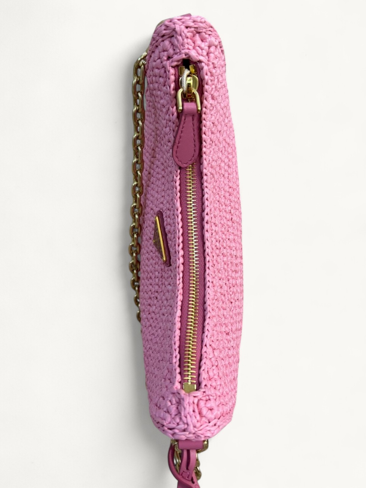 Prada Re-Edition 2005 7