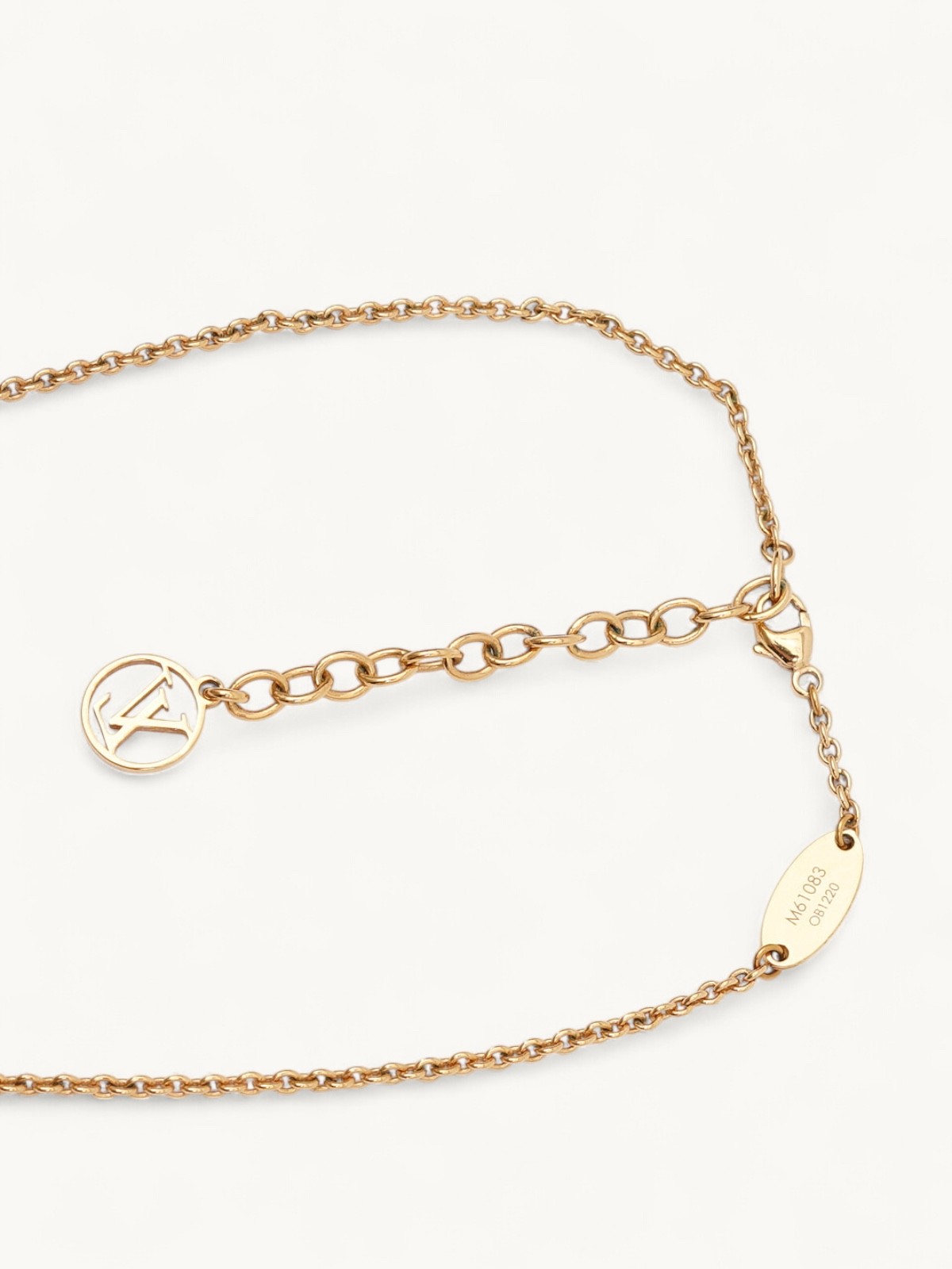 Louis Vuitton Necklace  3