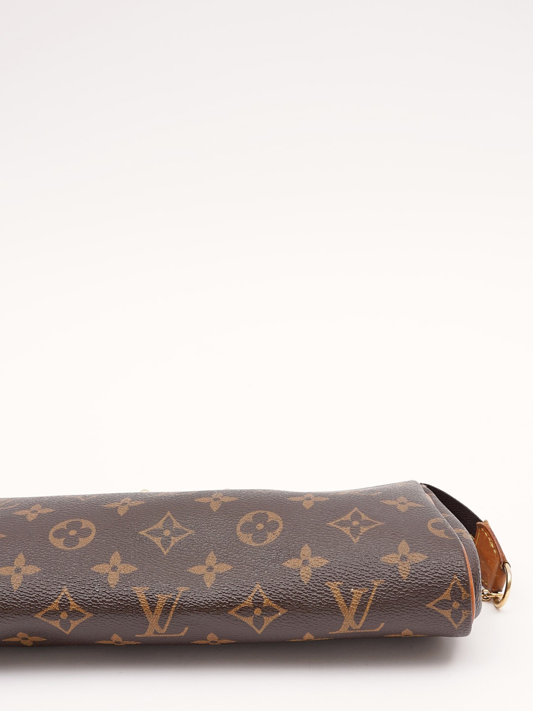Louis Vuitton Eva 7