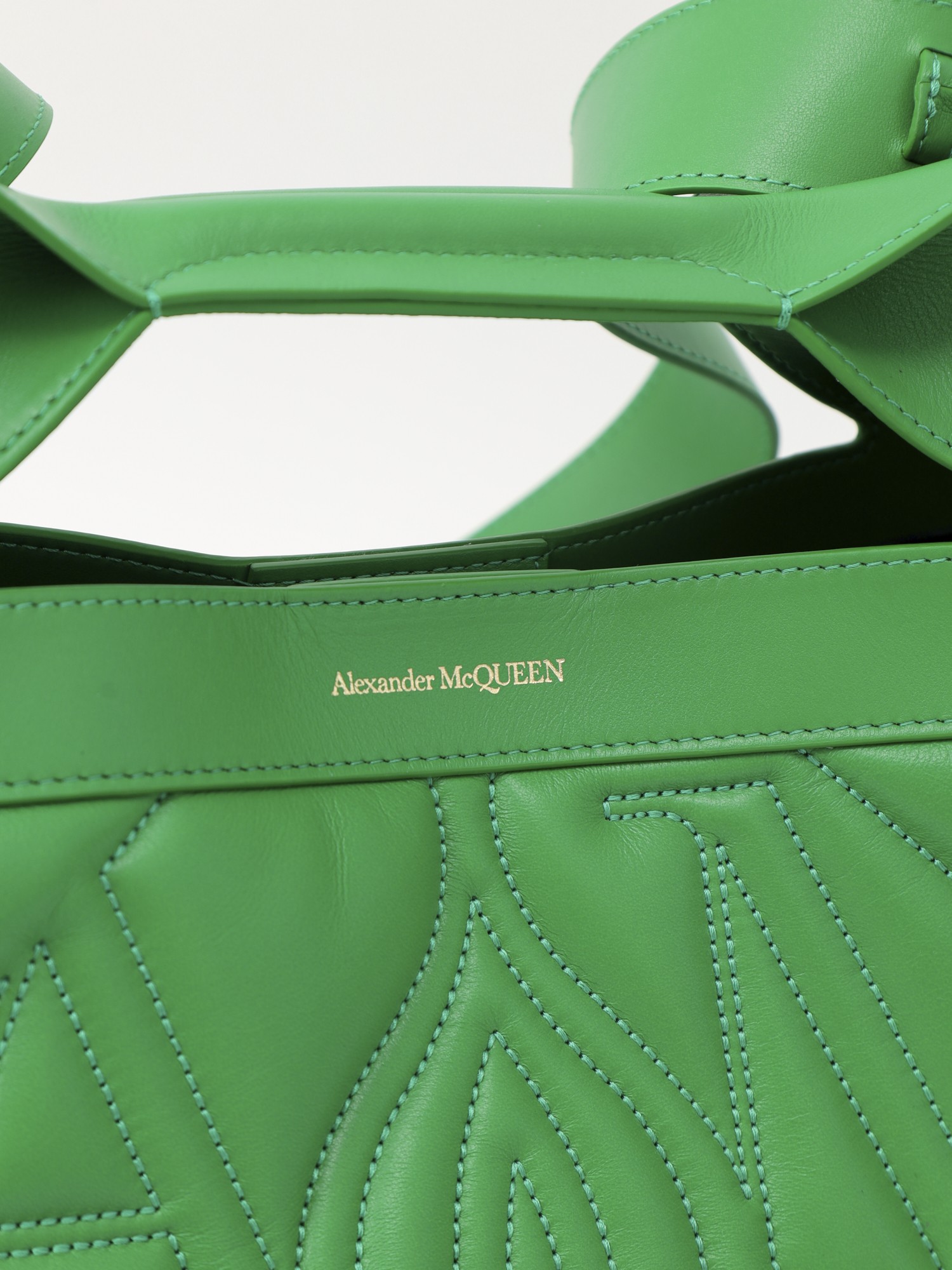 Alexander McQueen Leather Bag  5