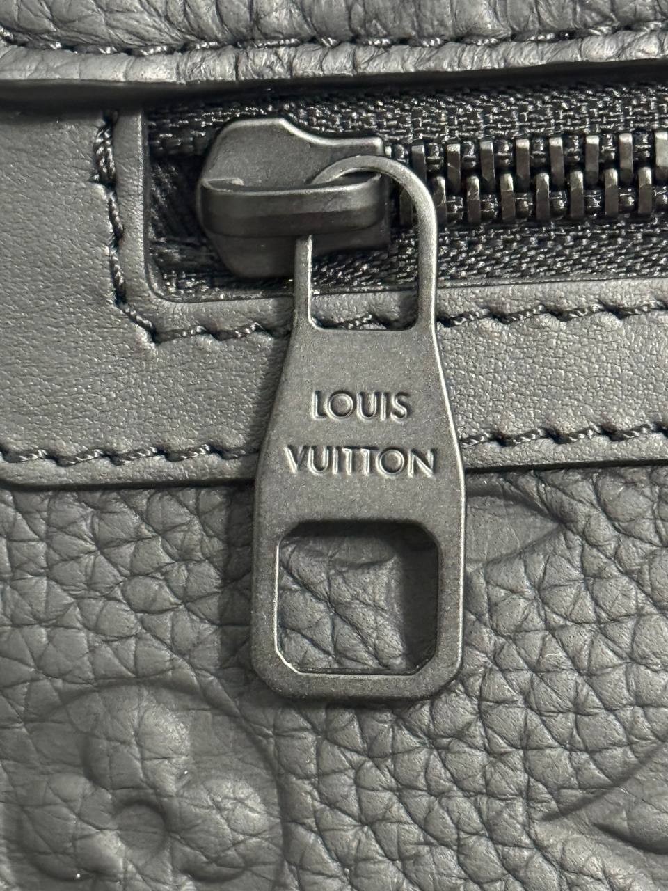 Louis Vuitton S-Cape Messenger 5