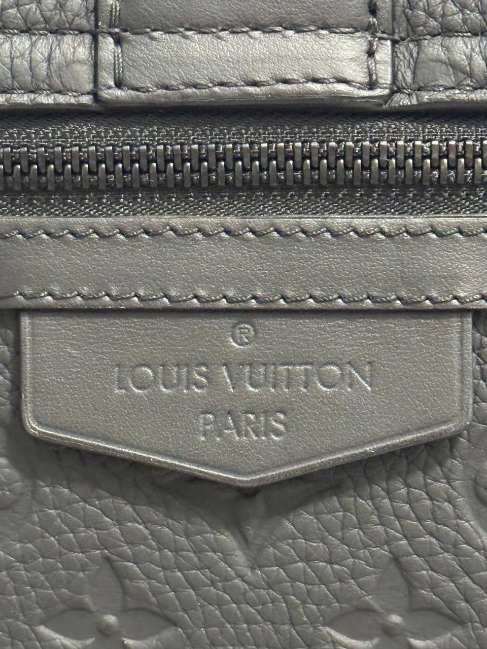 Louis Vuitton S-Cape Messenger 16