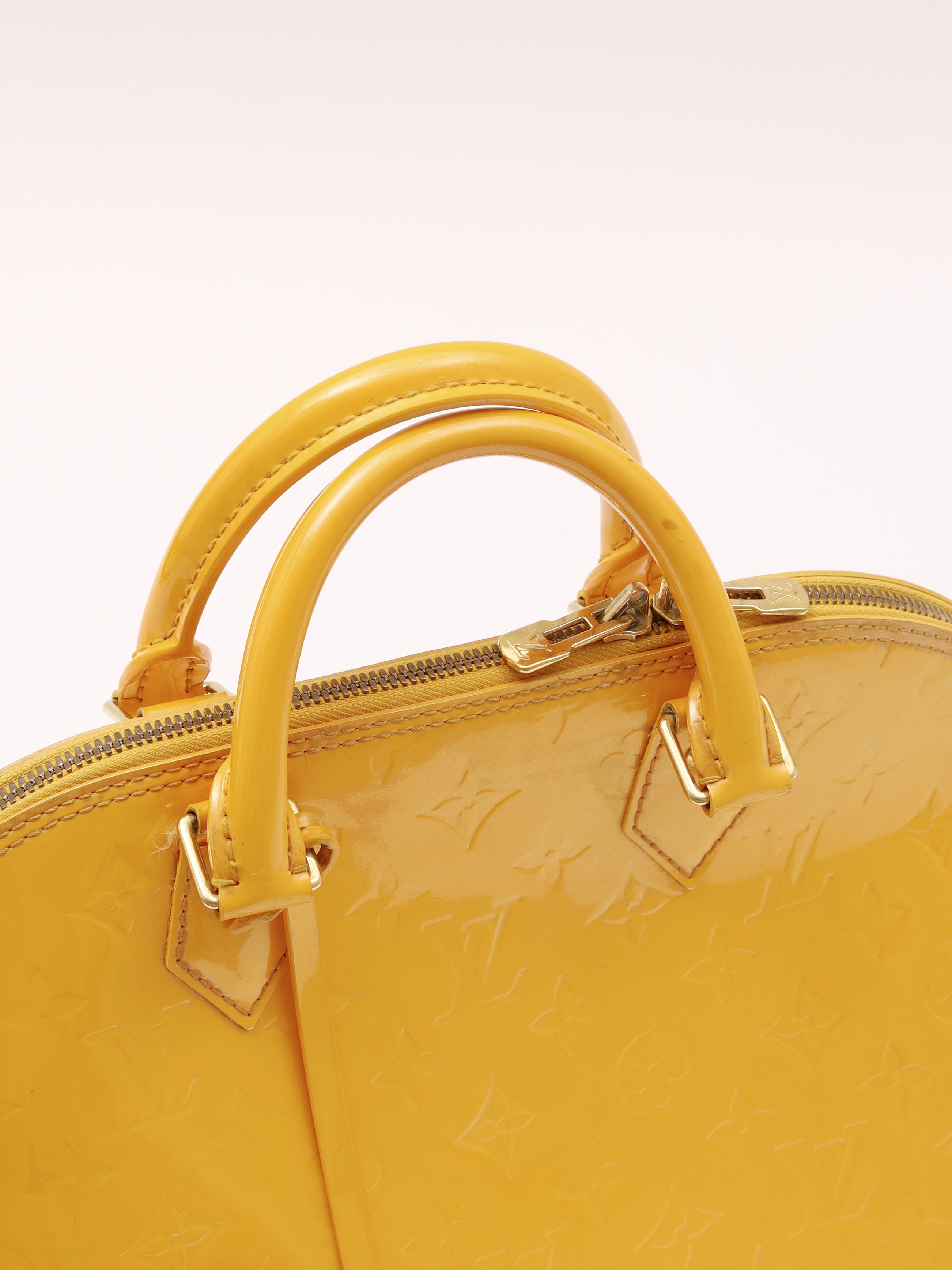 Louis Vuitton Alma 4