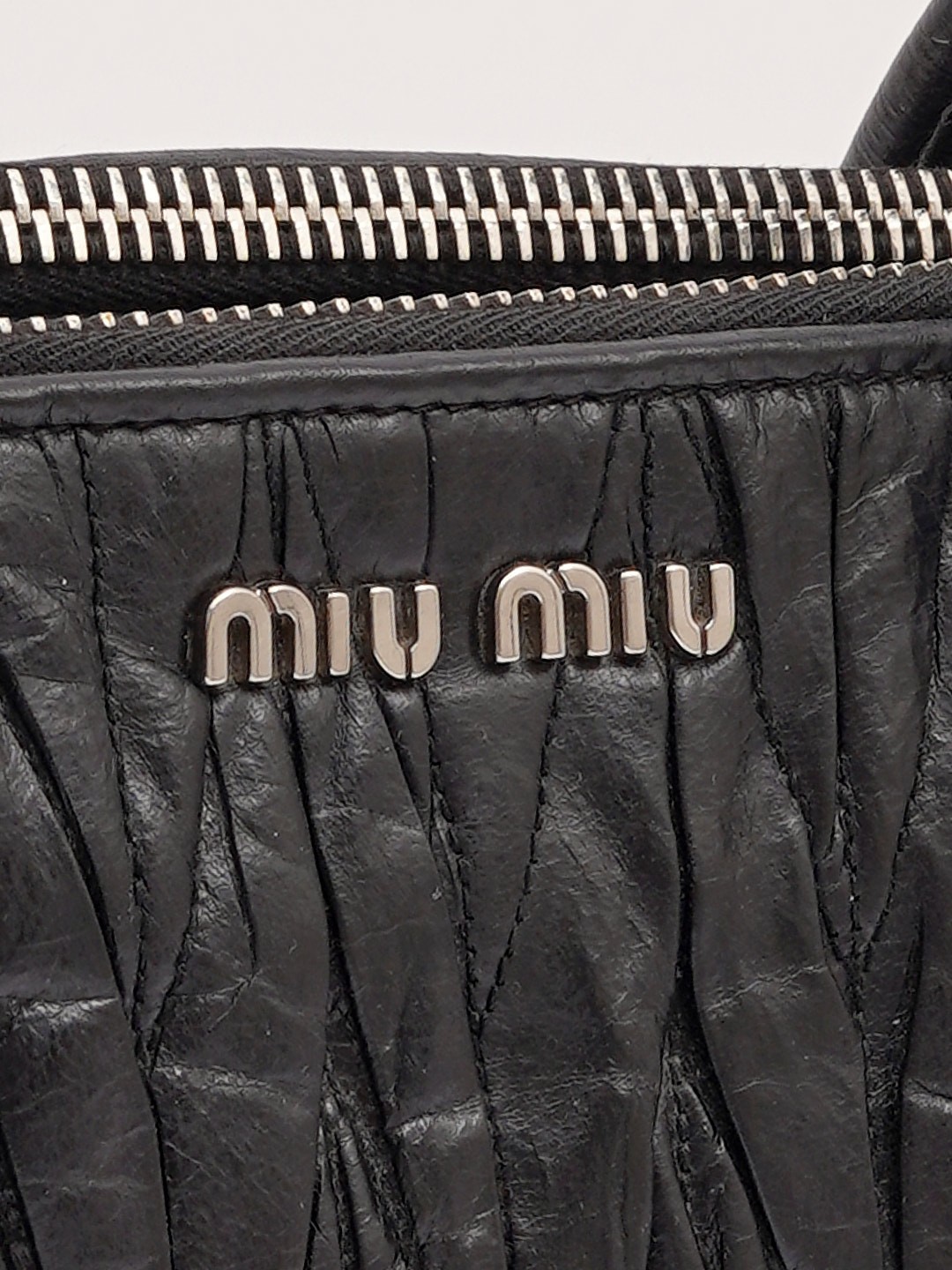 Сумки Miu Miu Leather Bag изображение #6