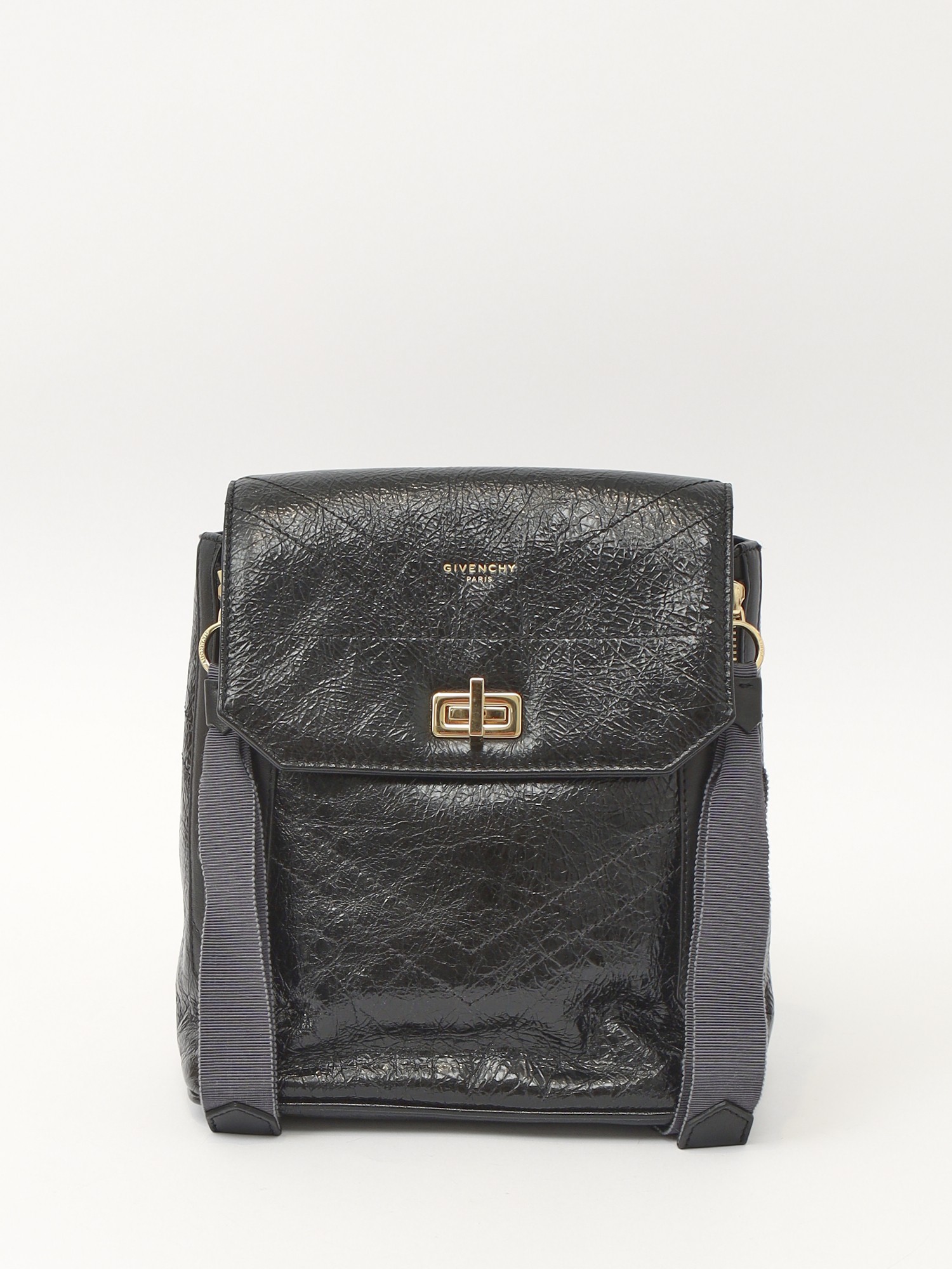 Givenchy ID  0