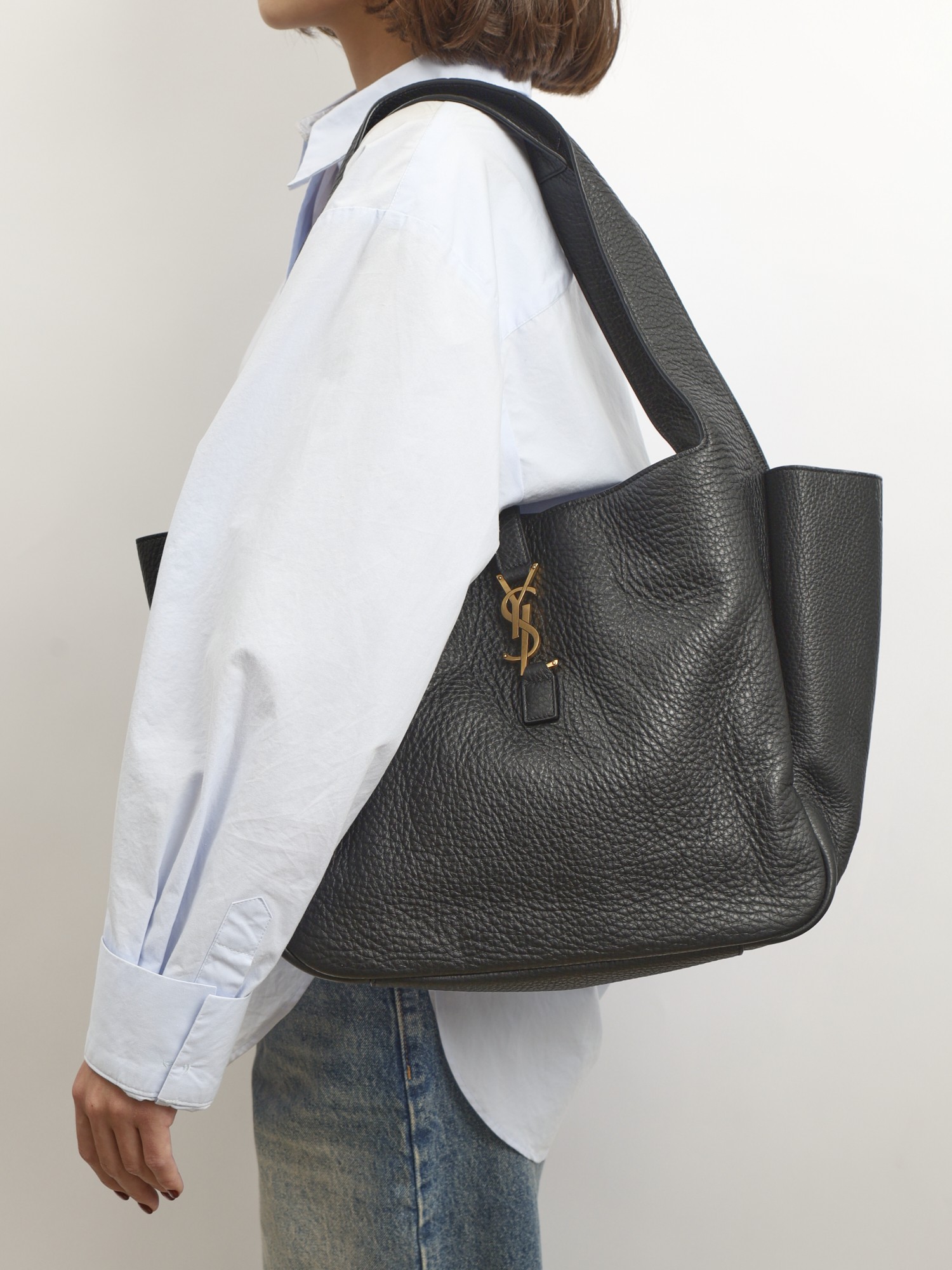 Saint Laurent Le 5 A 7 Bea 1