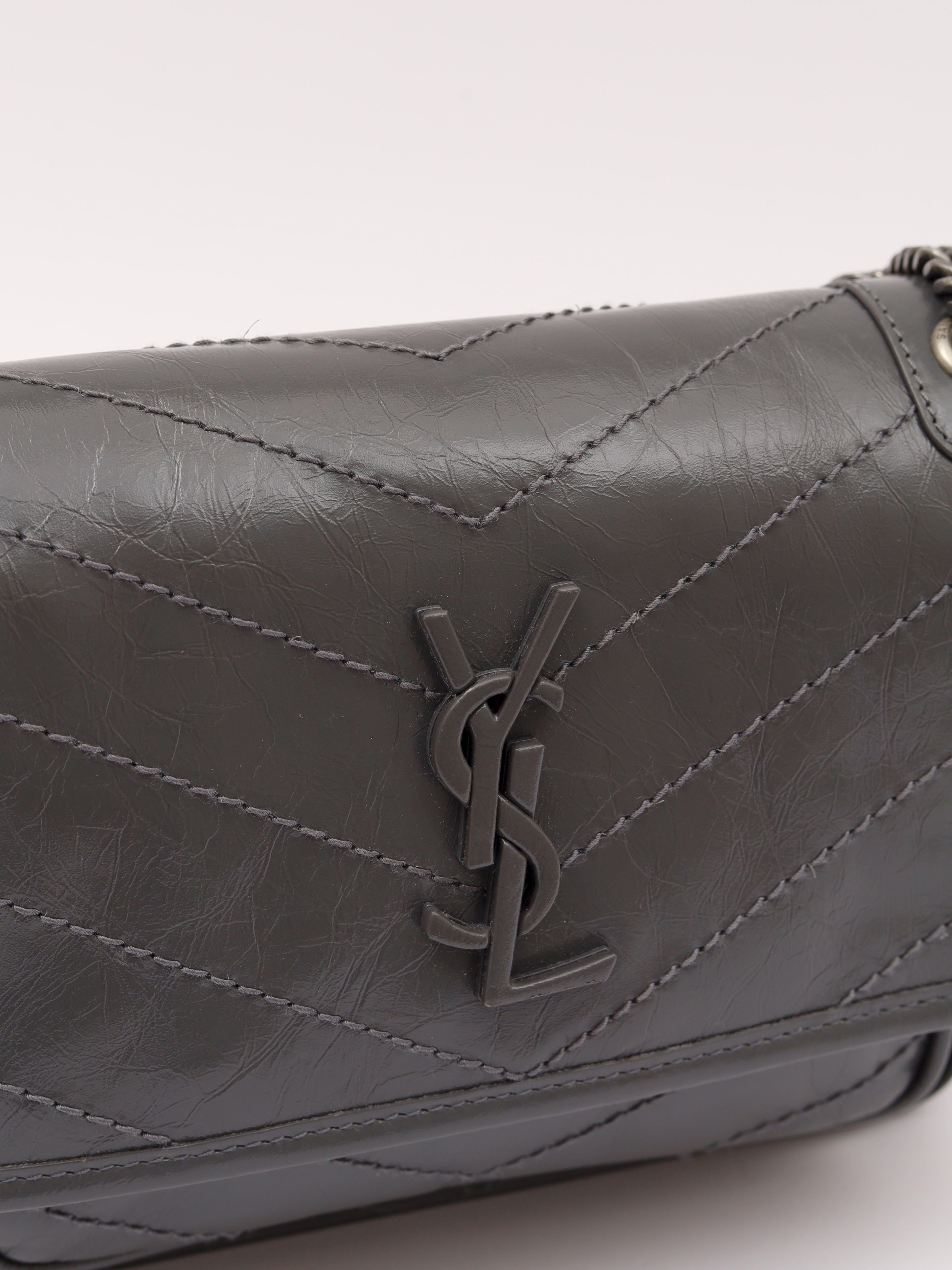 Saint Laurent Niki 5