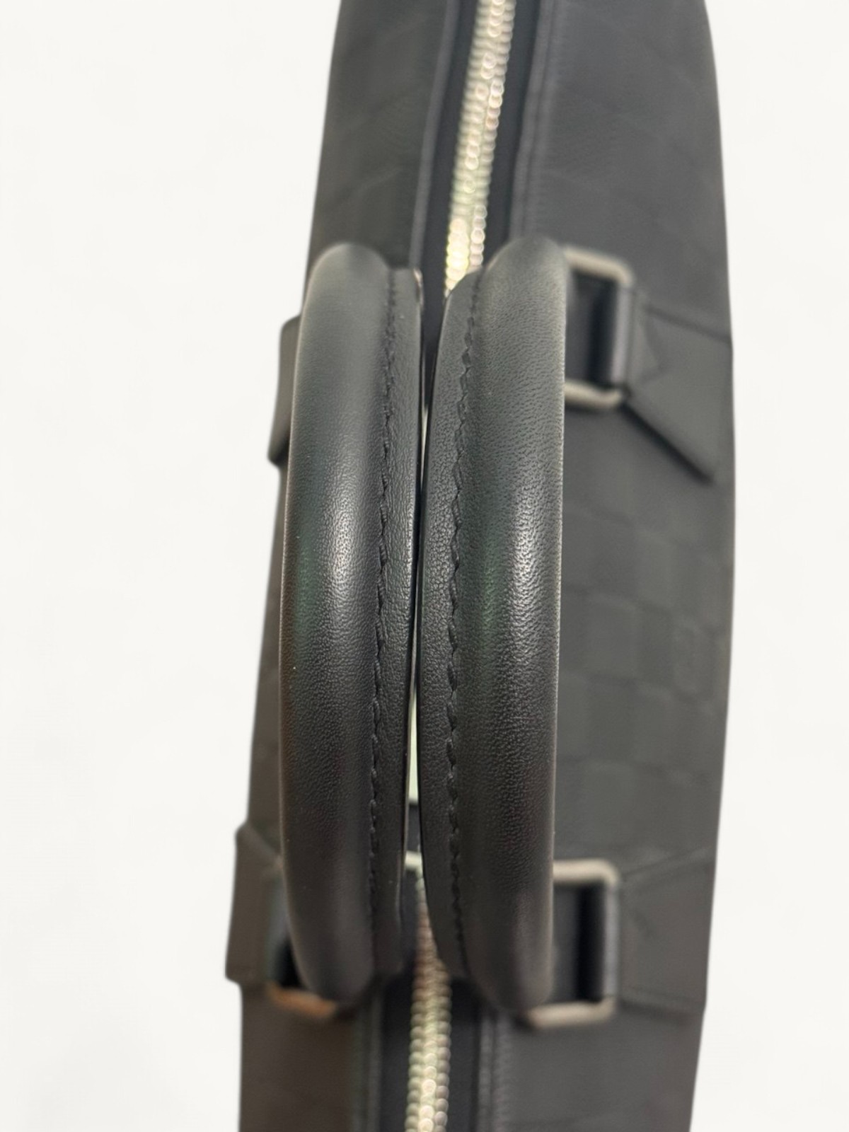 Louis Vuitton Porte Documents Jour 3