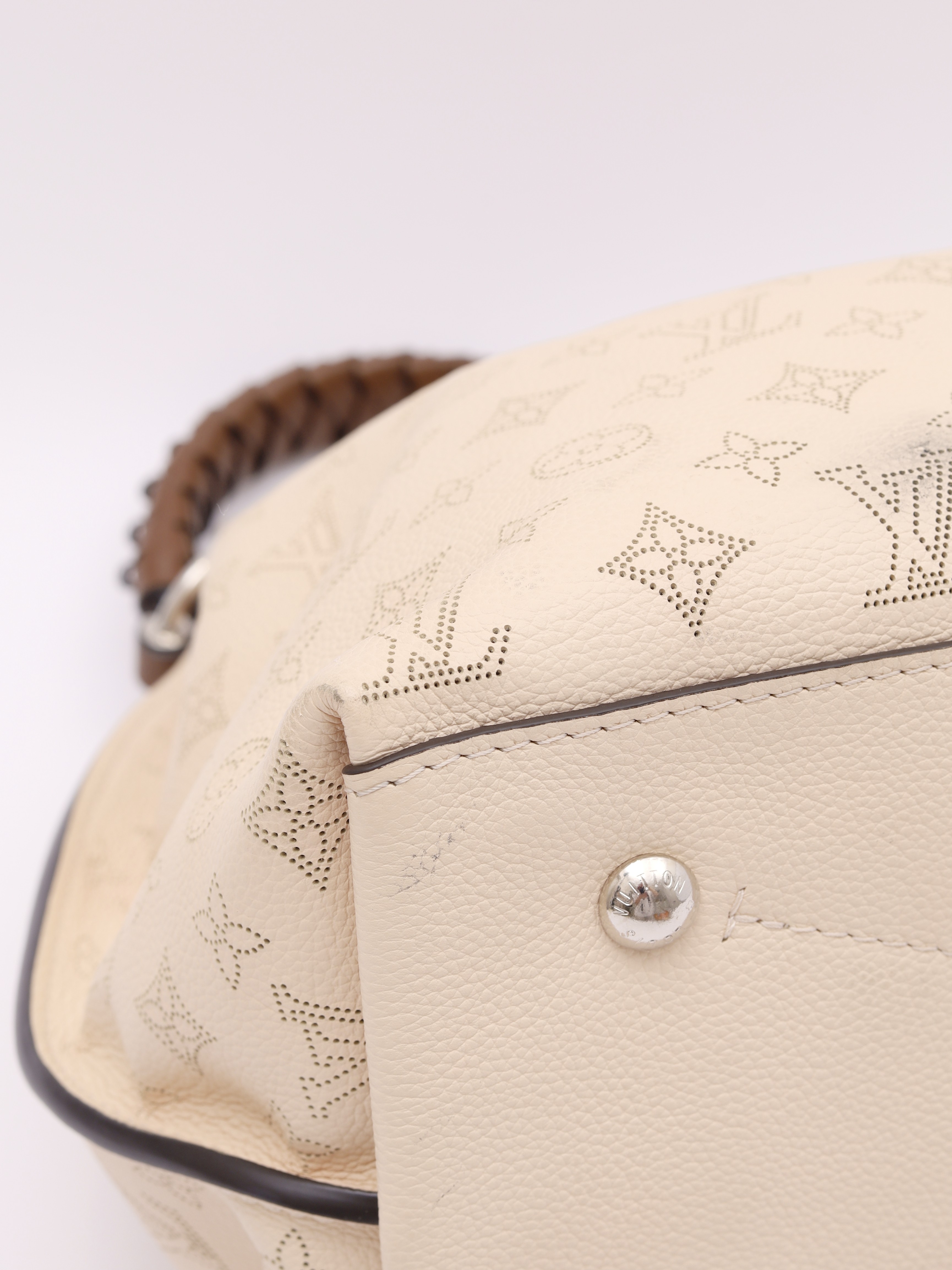 Louis Vuitton Mahina 8