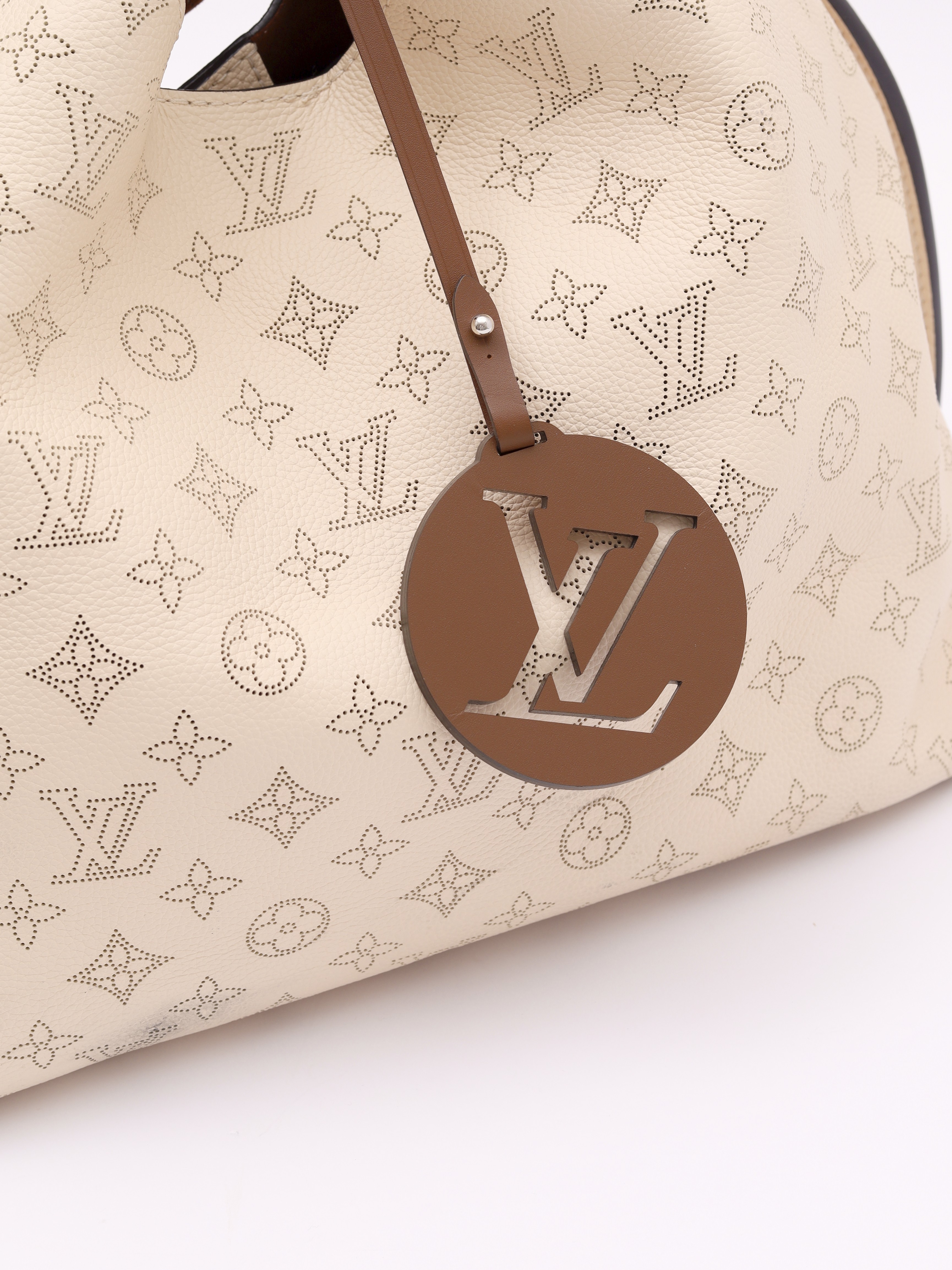 Louis Vuitton Mahina 5