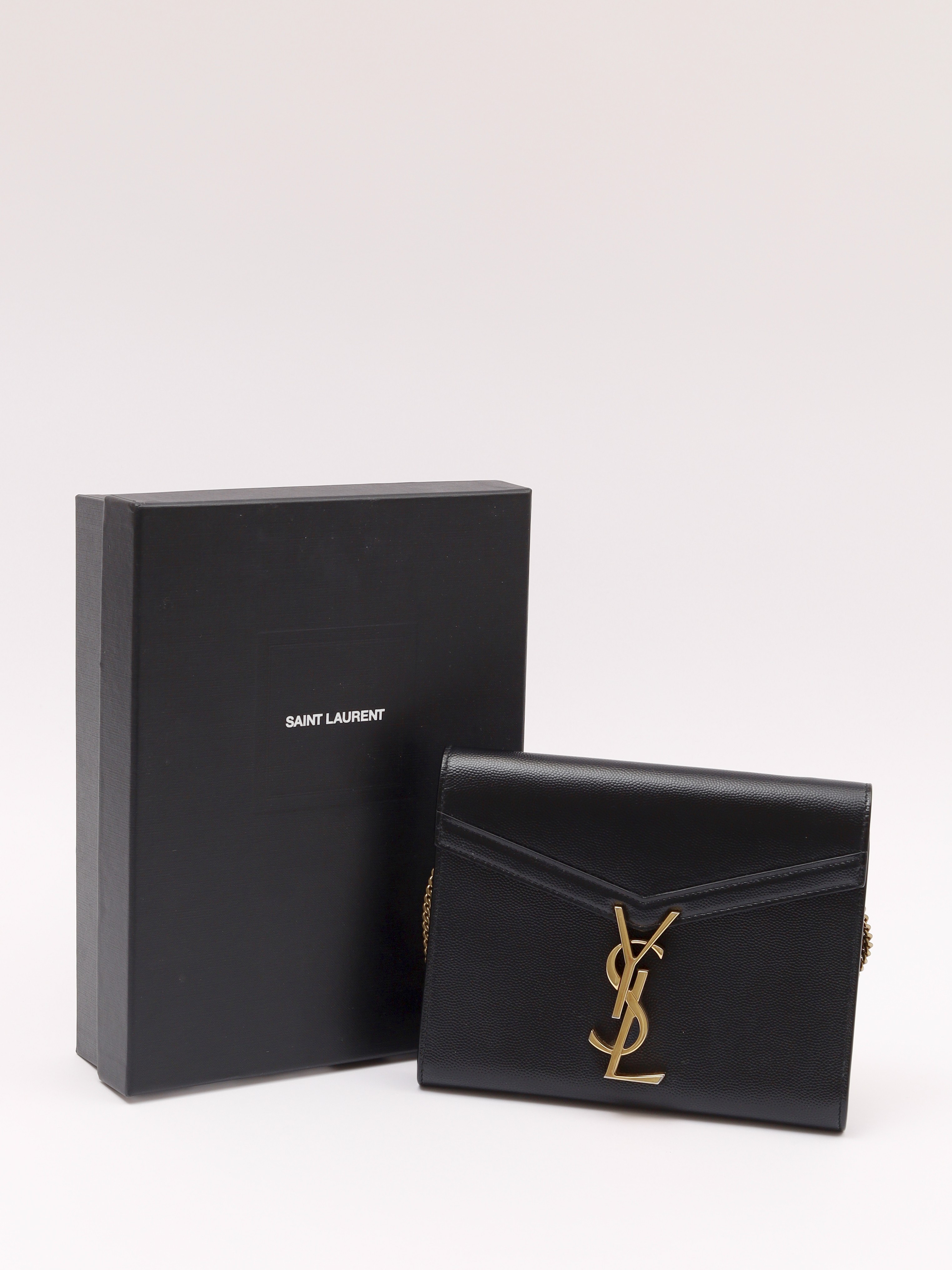 Saint Laurent Cassandra 4