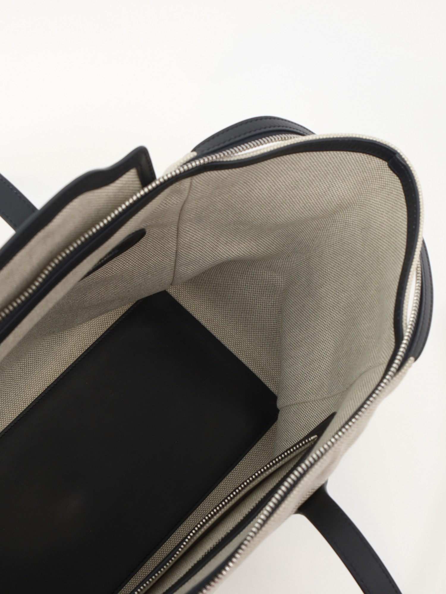 Loro Piana Happy Day  10