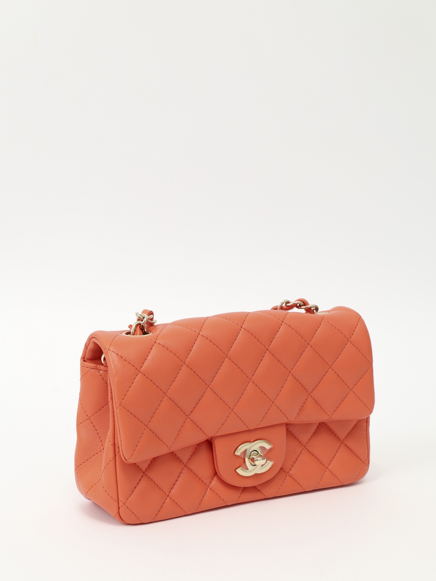 Chanel Timeless Classic 2