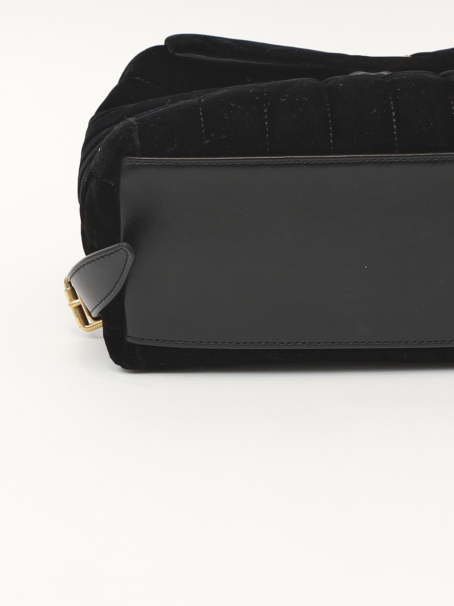 Saint Laurent Loulou 7