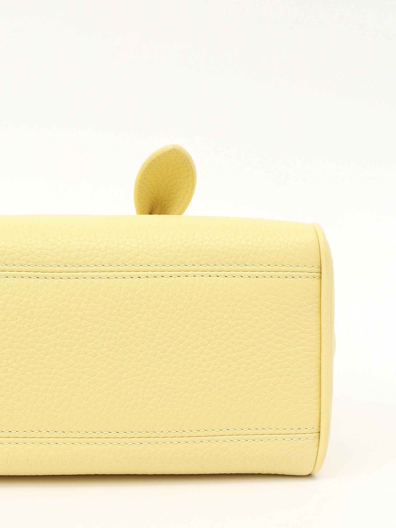 Jacquemus Le Turismo 9