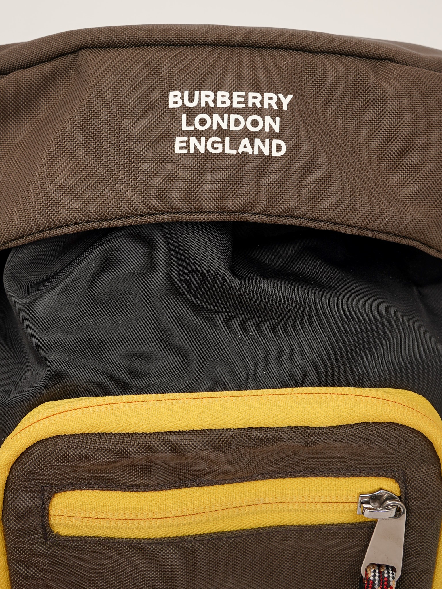 Burberry   5