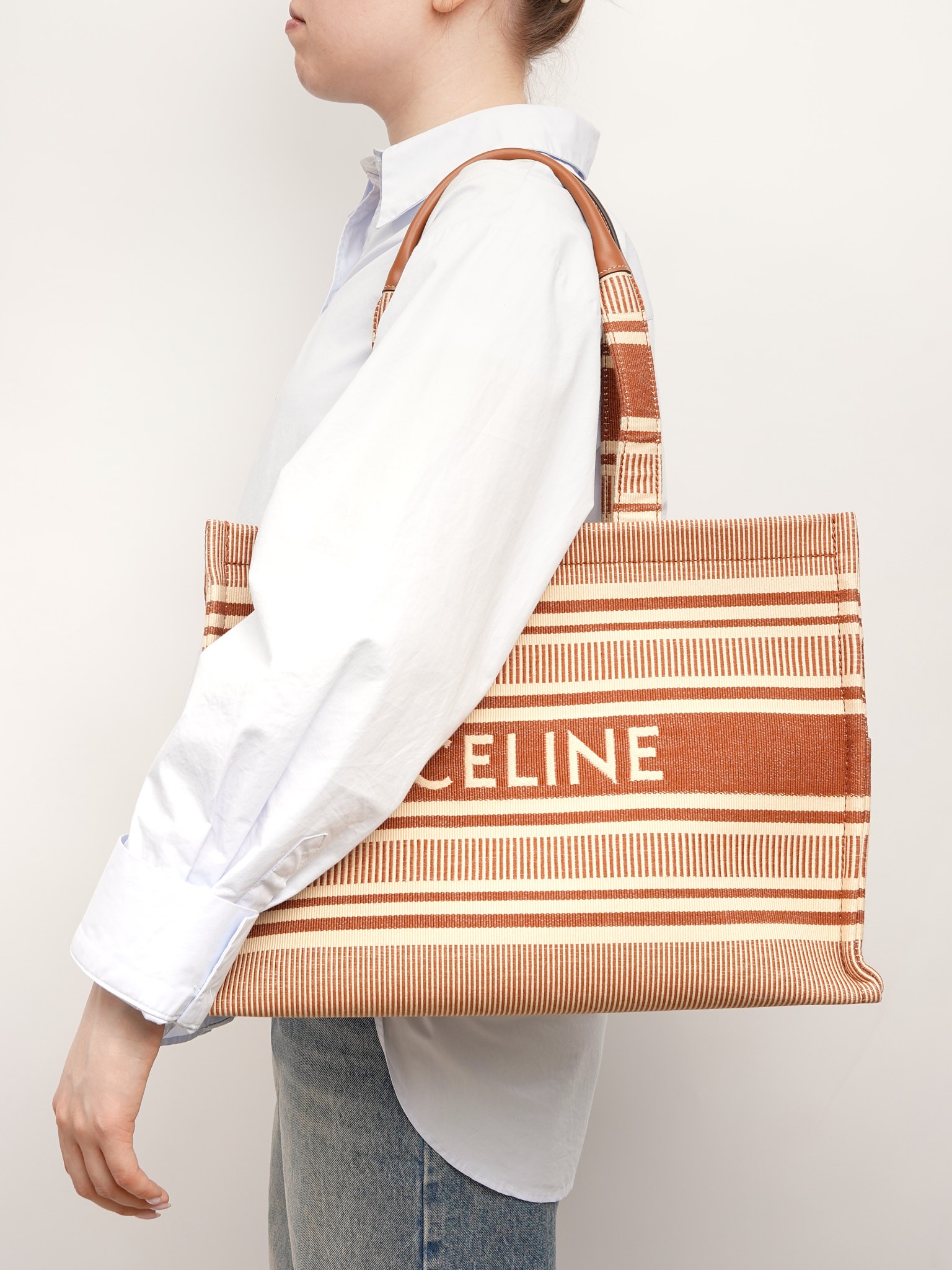 Celine Thais 1