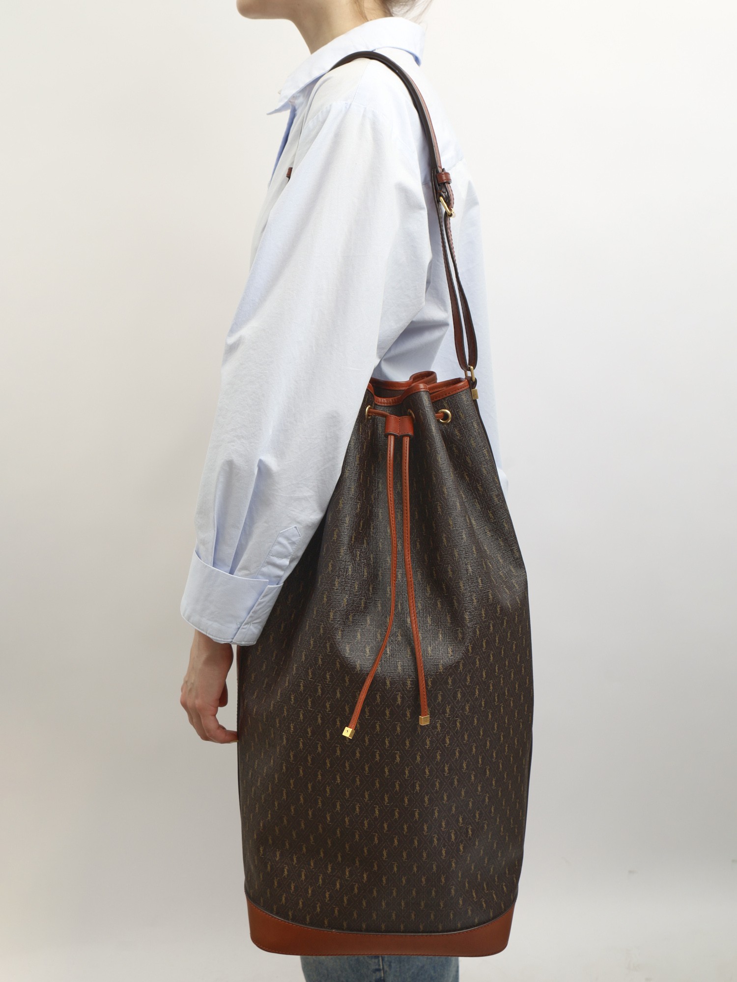 Saint Laurent Le Monogramme 1