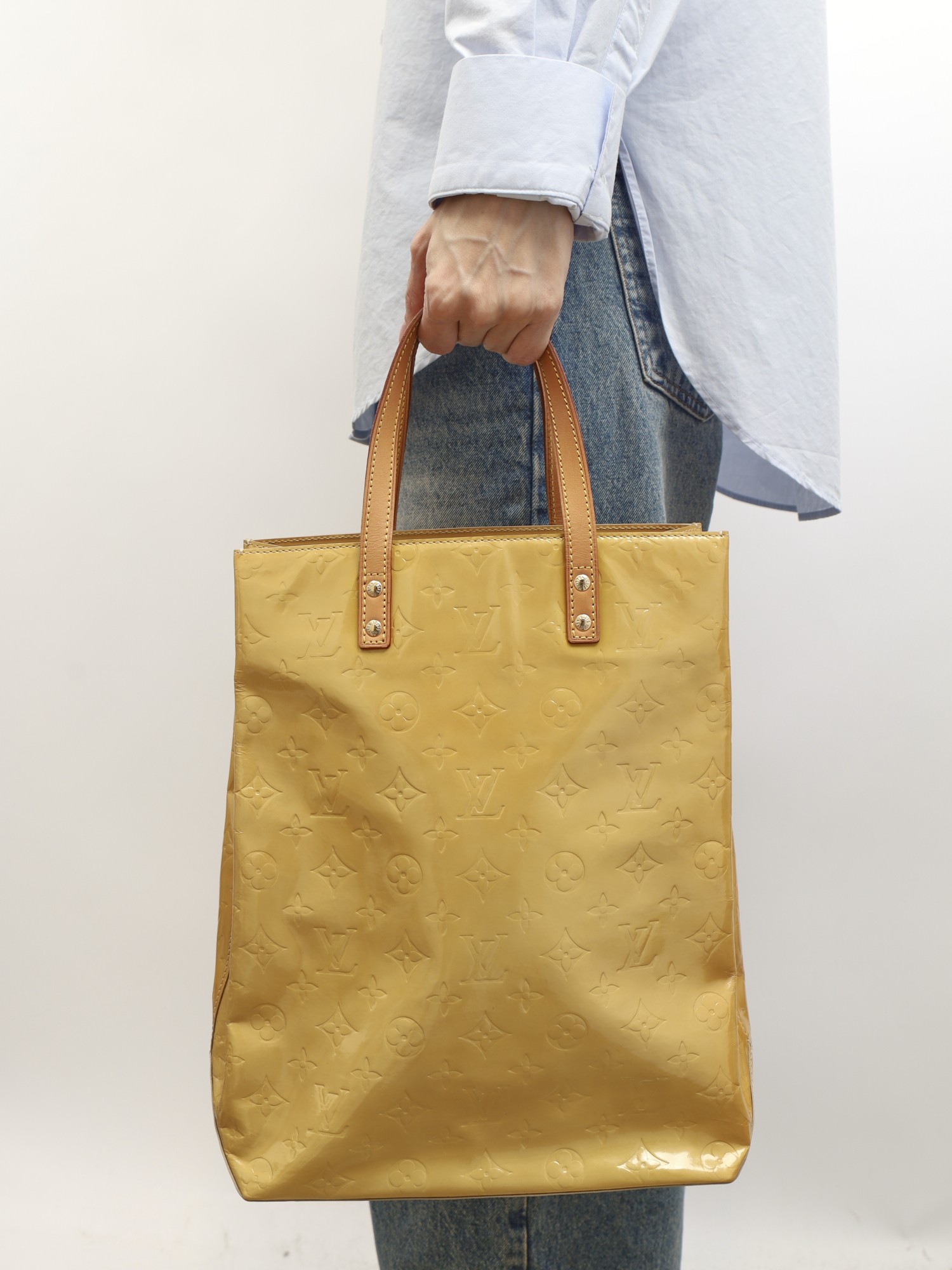 Louis Vuitton Reade 1