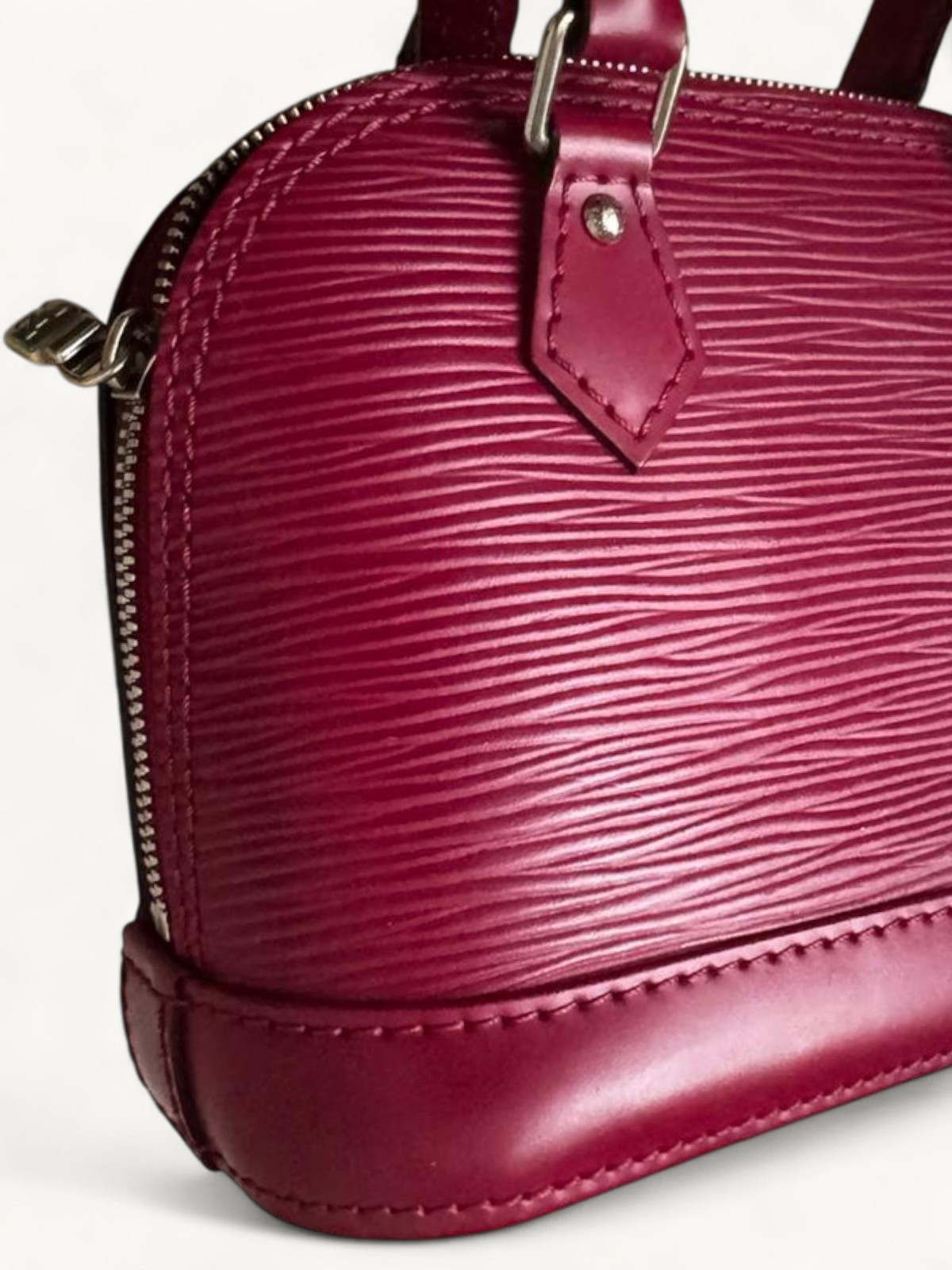 Louis Vuitton Alma 3