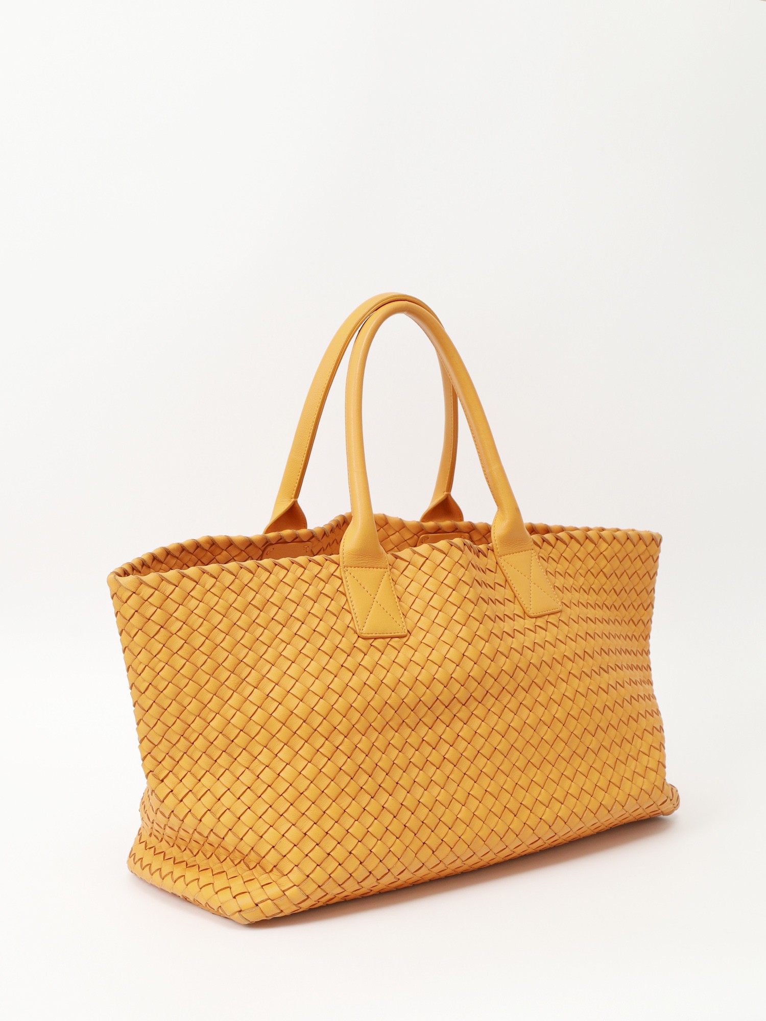 Bottega Veneta Cabat 2