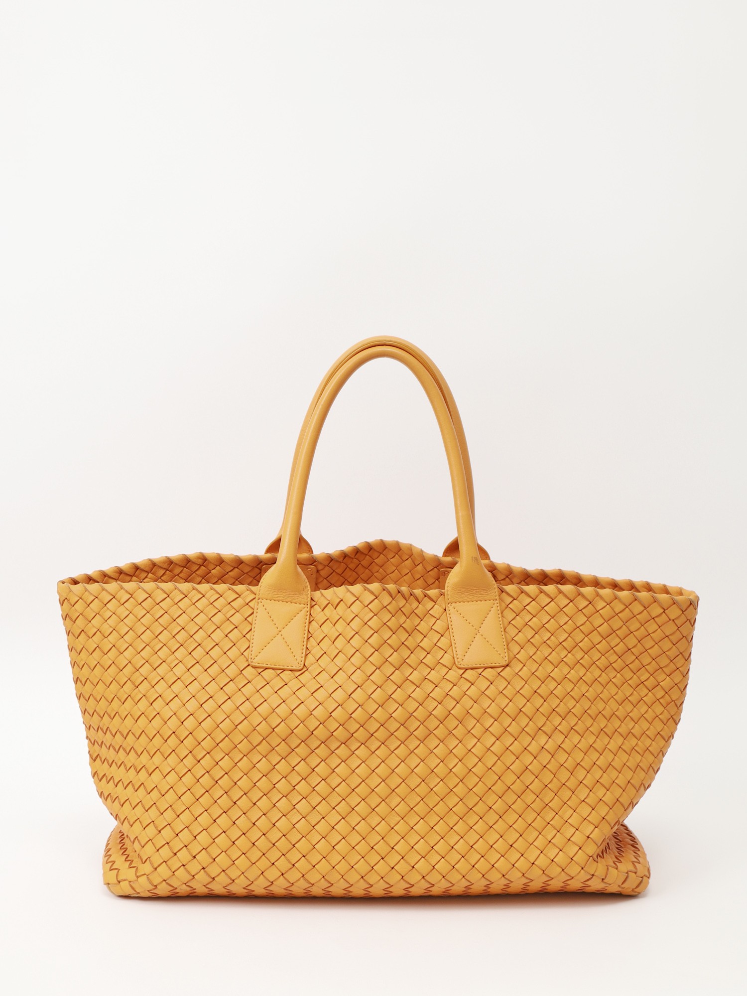 Bottega Veneta Cabat 0