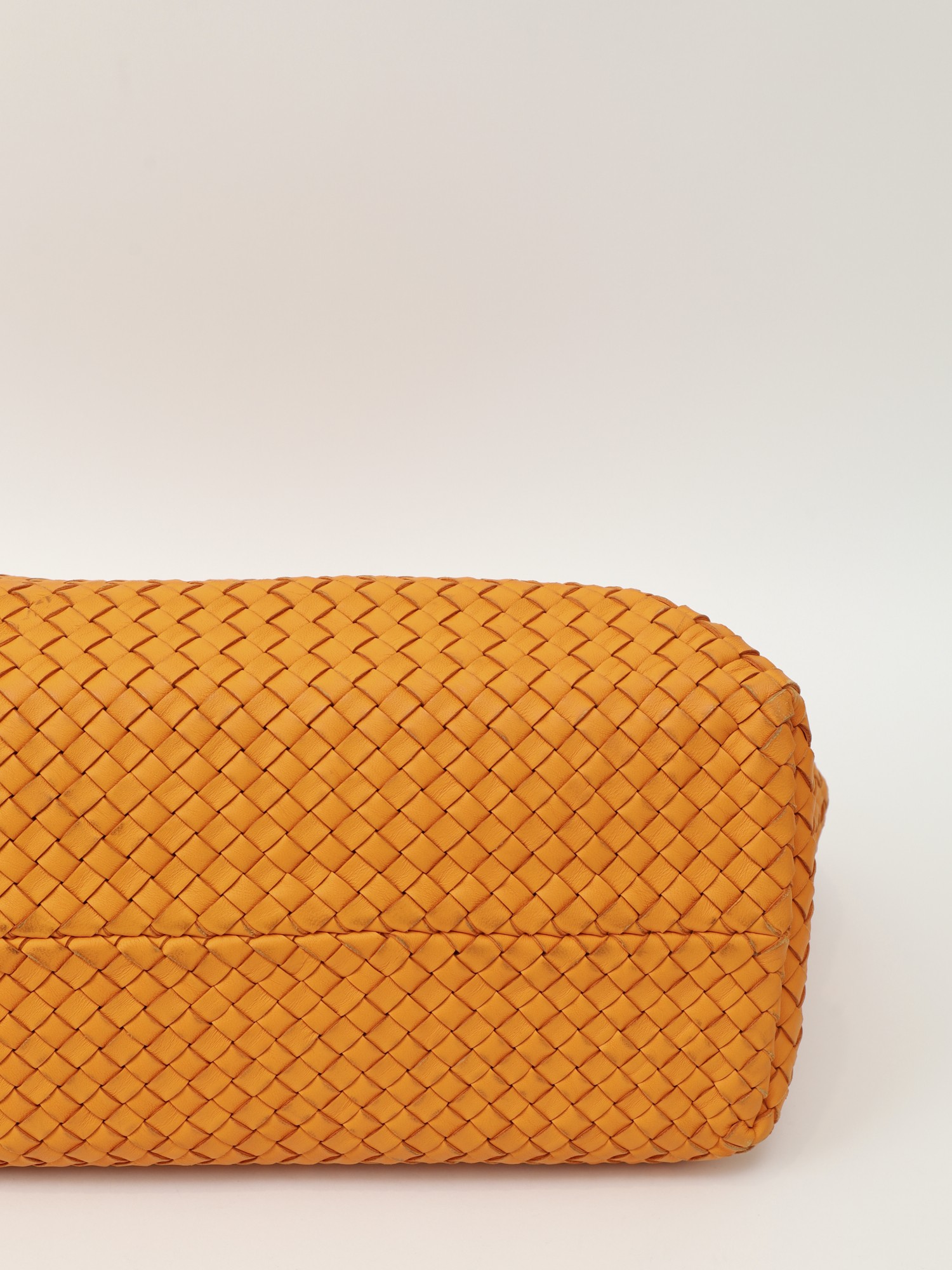 Bottega Veneta Cabat 7