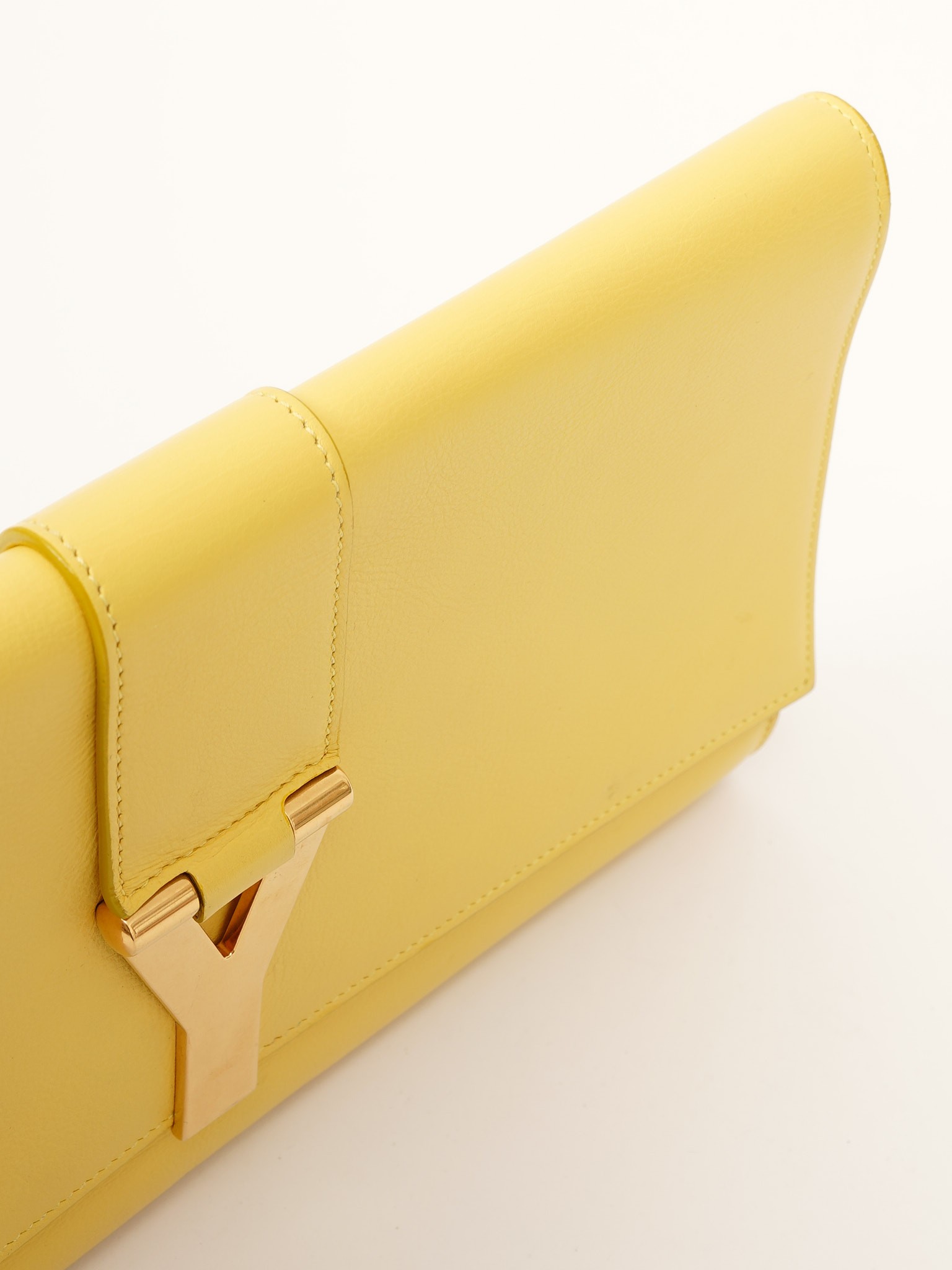 Saint Laurent Chyc 4