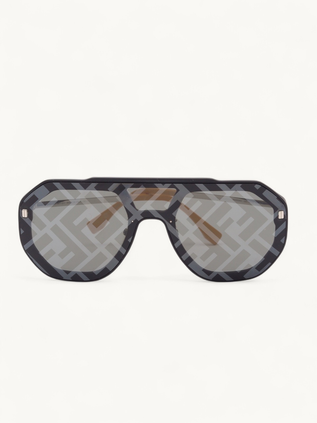Fendi Sunglasses 0