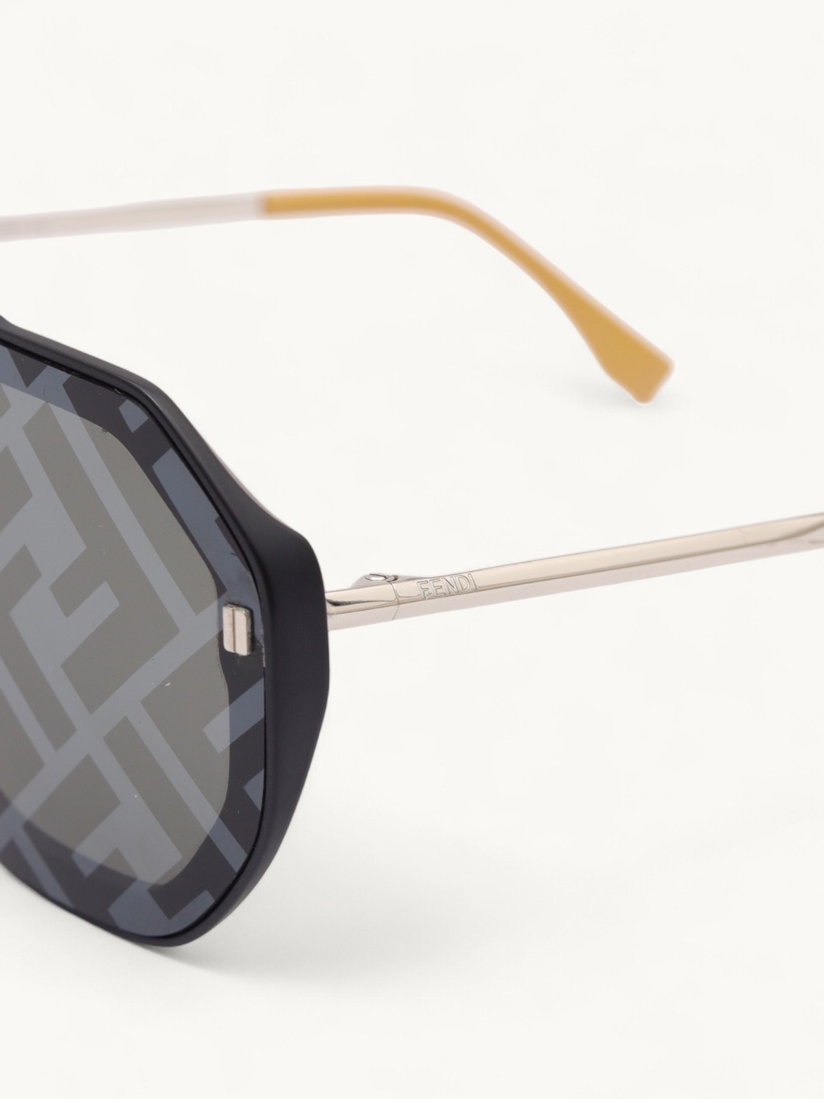 Fendi Sunglasses 5