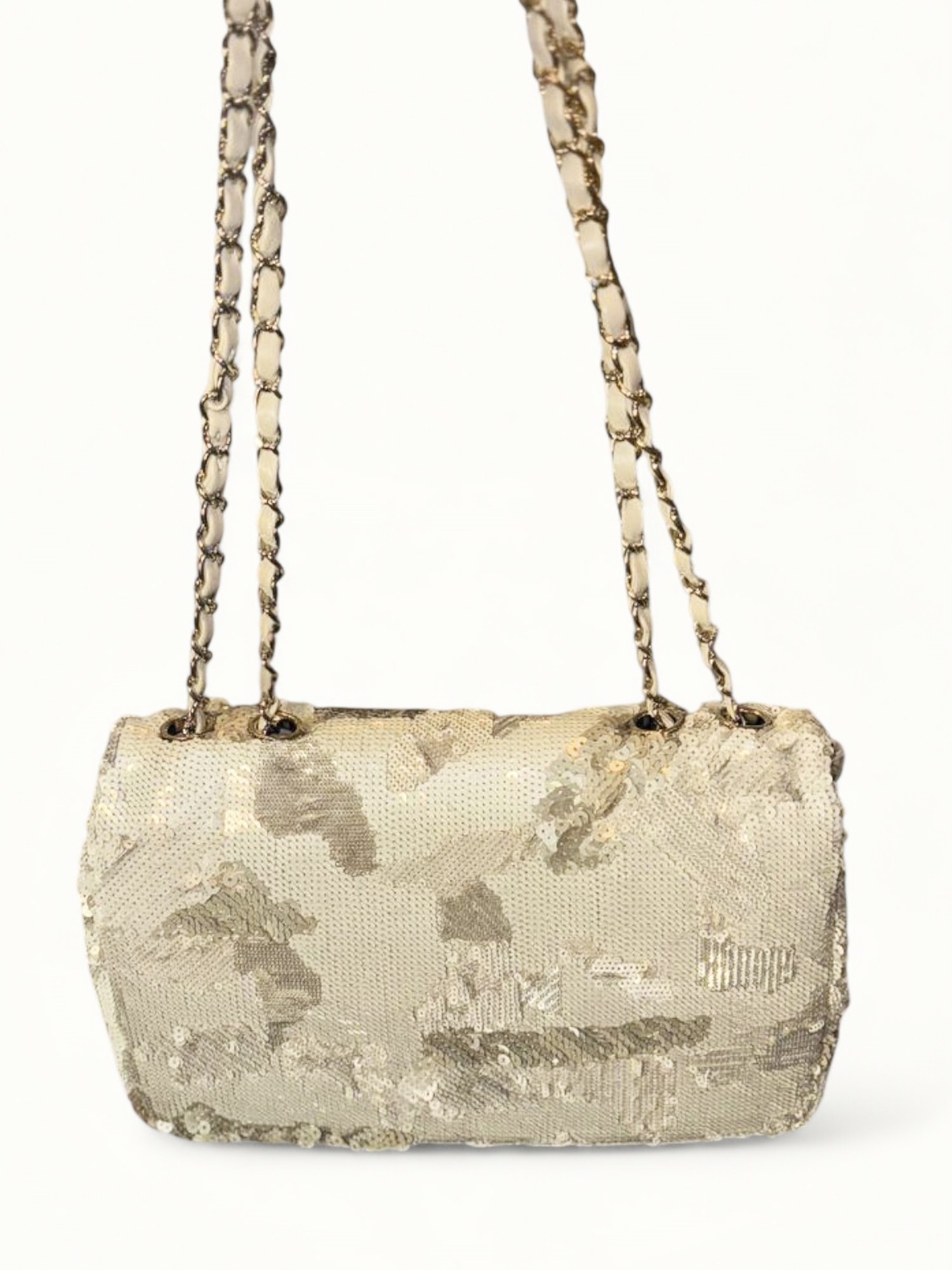 Chanel Timeless Classic 2