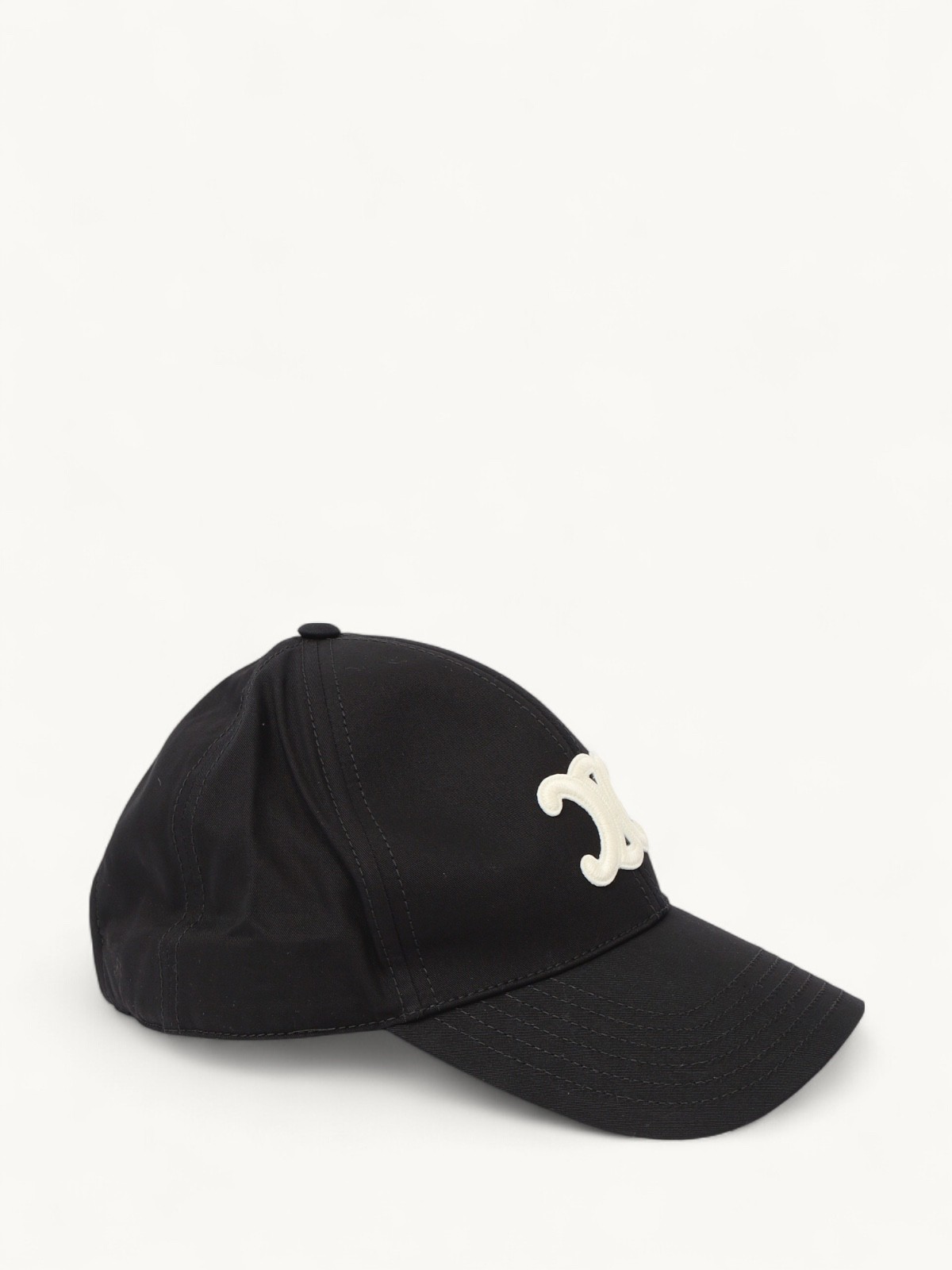 Celine Cap 2