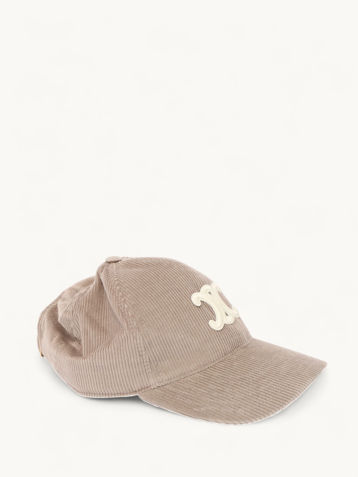 Celine Cap 2