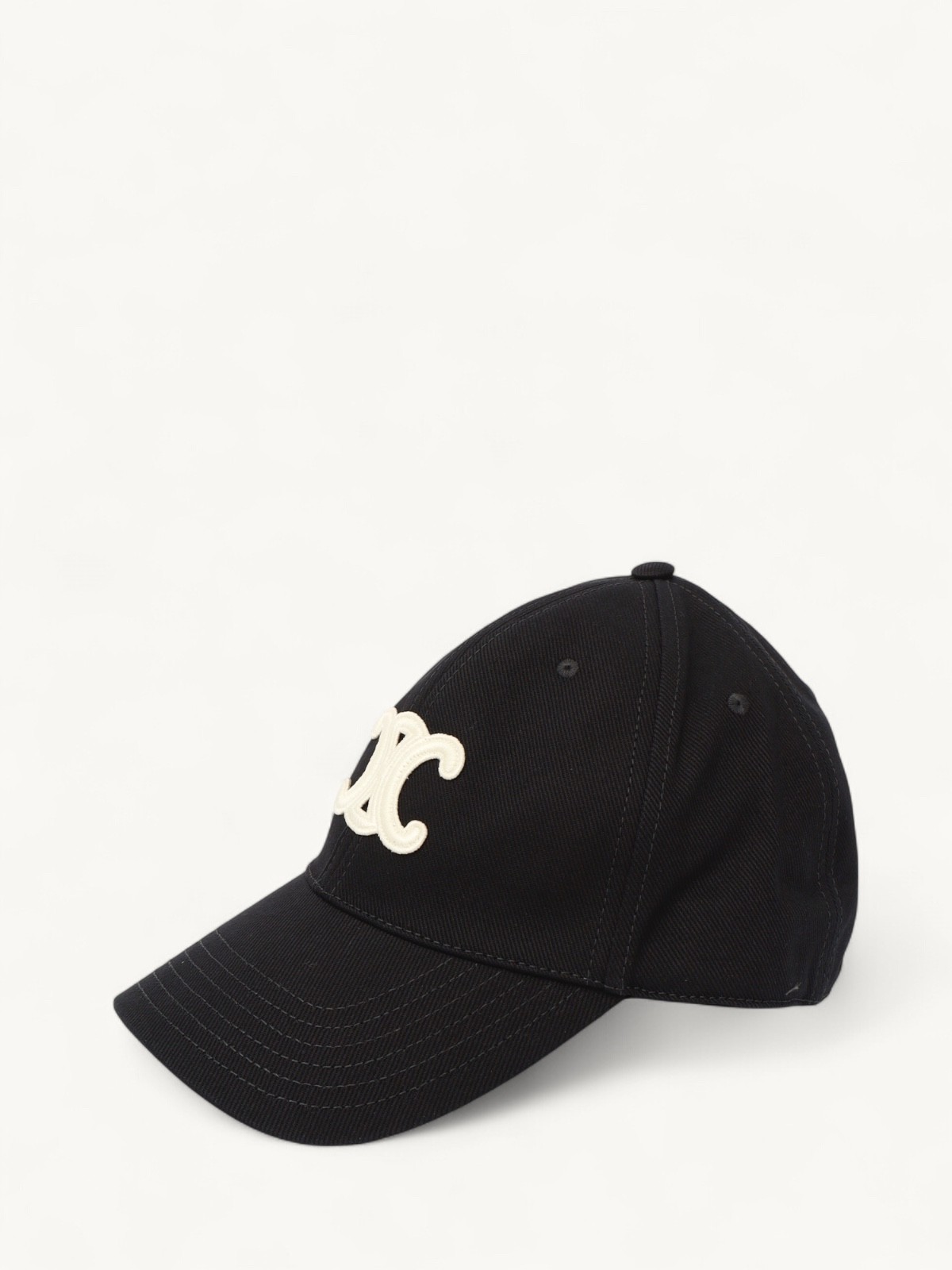 Celine Cap 0