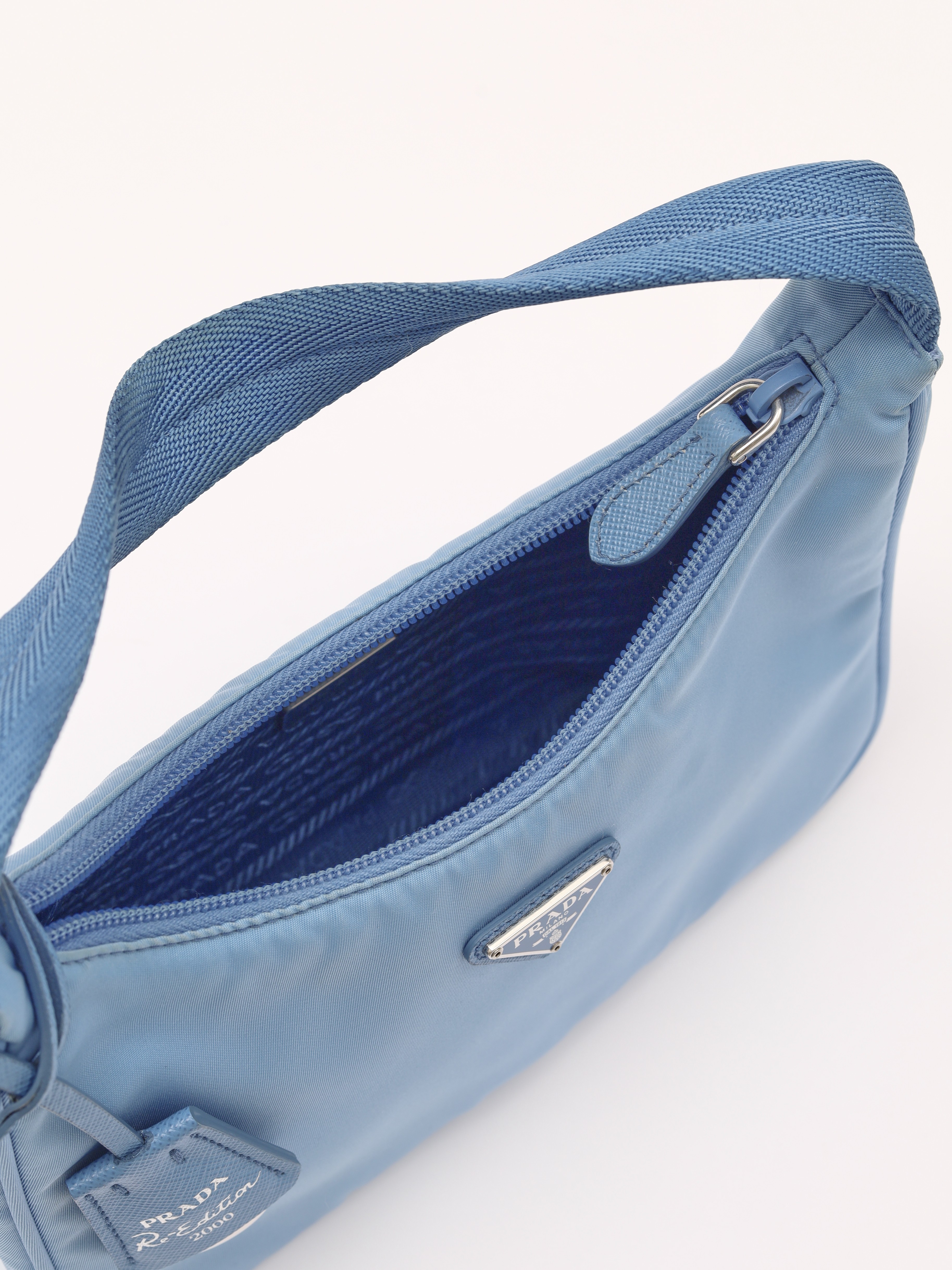 Prada Re-Edition 2000 9