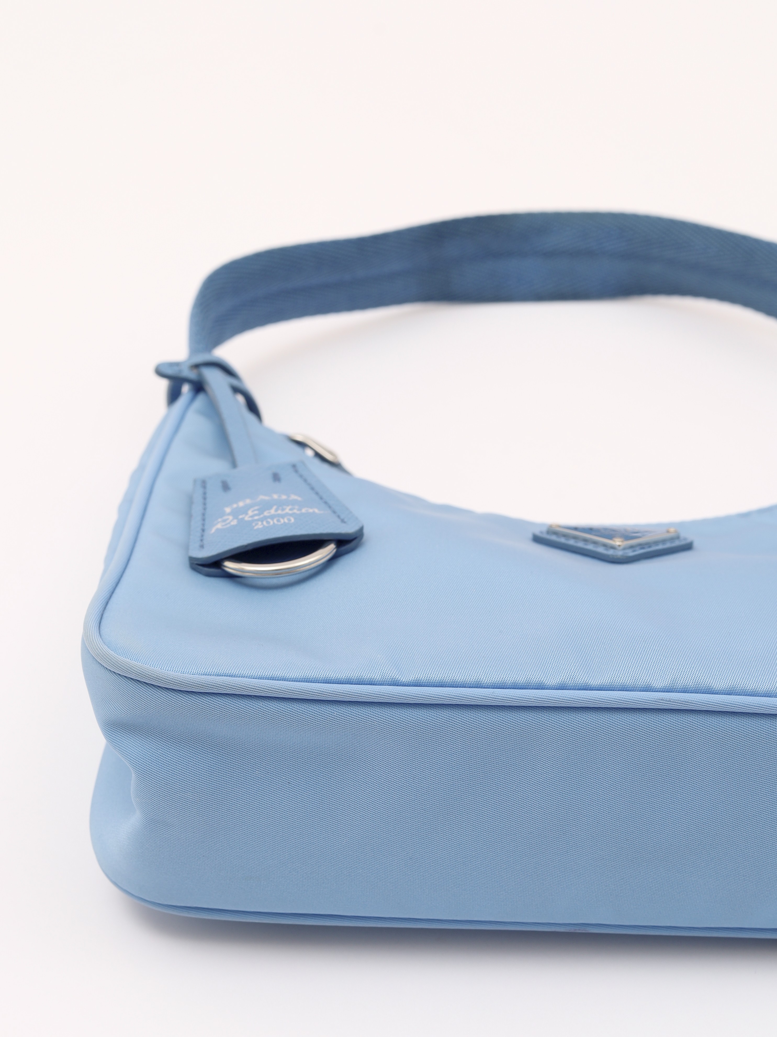 Prada Re-Edition 2000 7