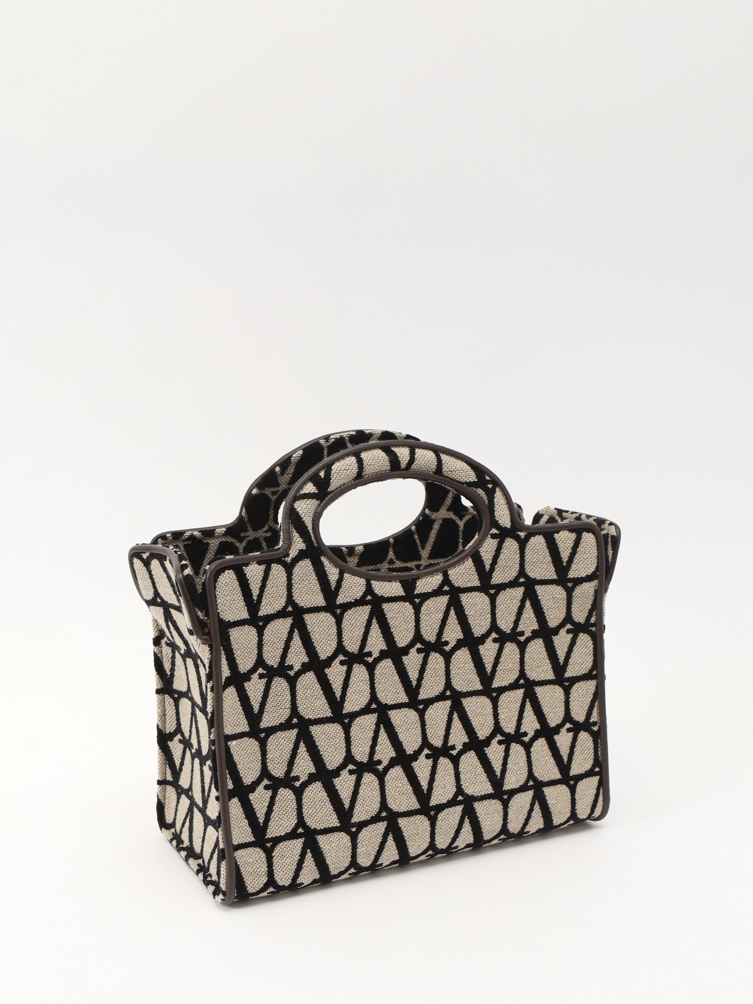 Valentino Le Troisieme 2