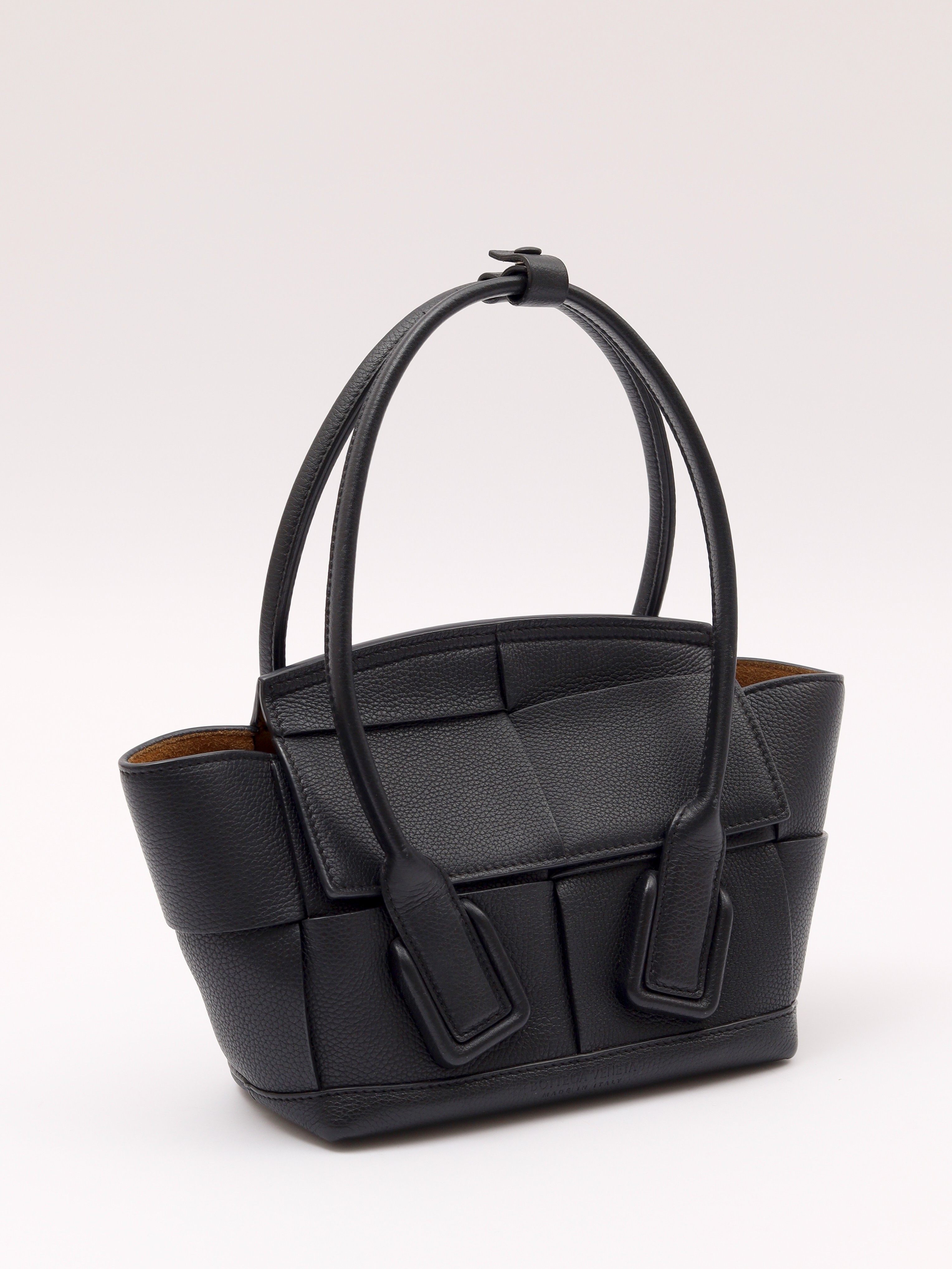 Bottega Veneta Arco 2