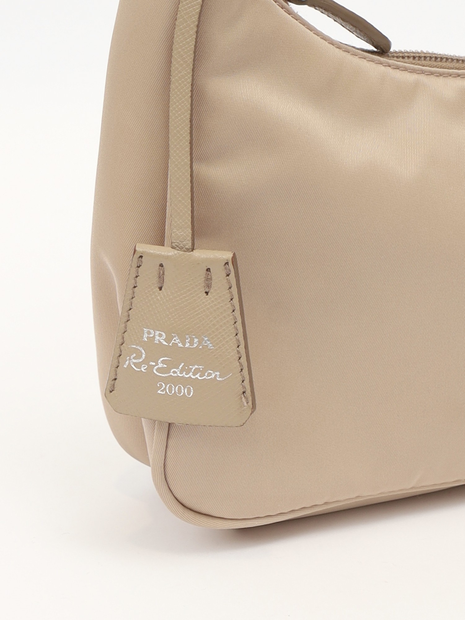 Prada Re-Edition 2000 4