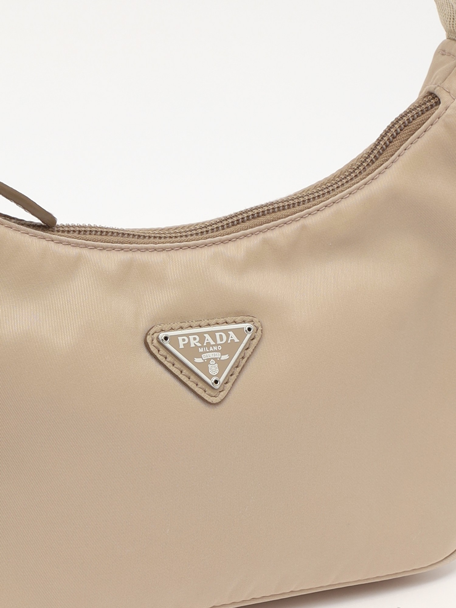 Prada Re-Edition 2000 5