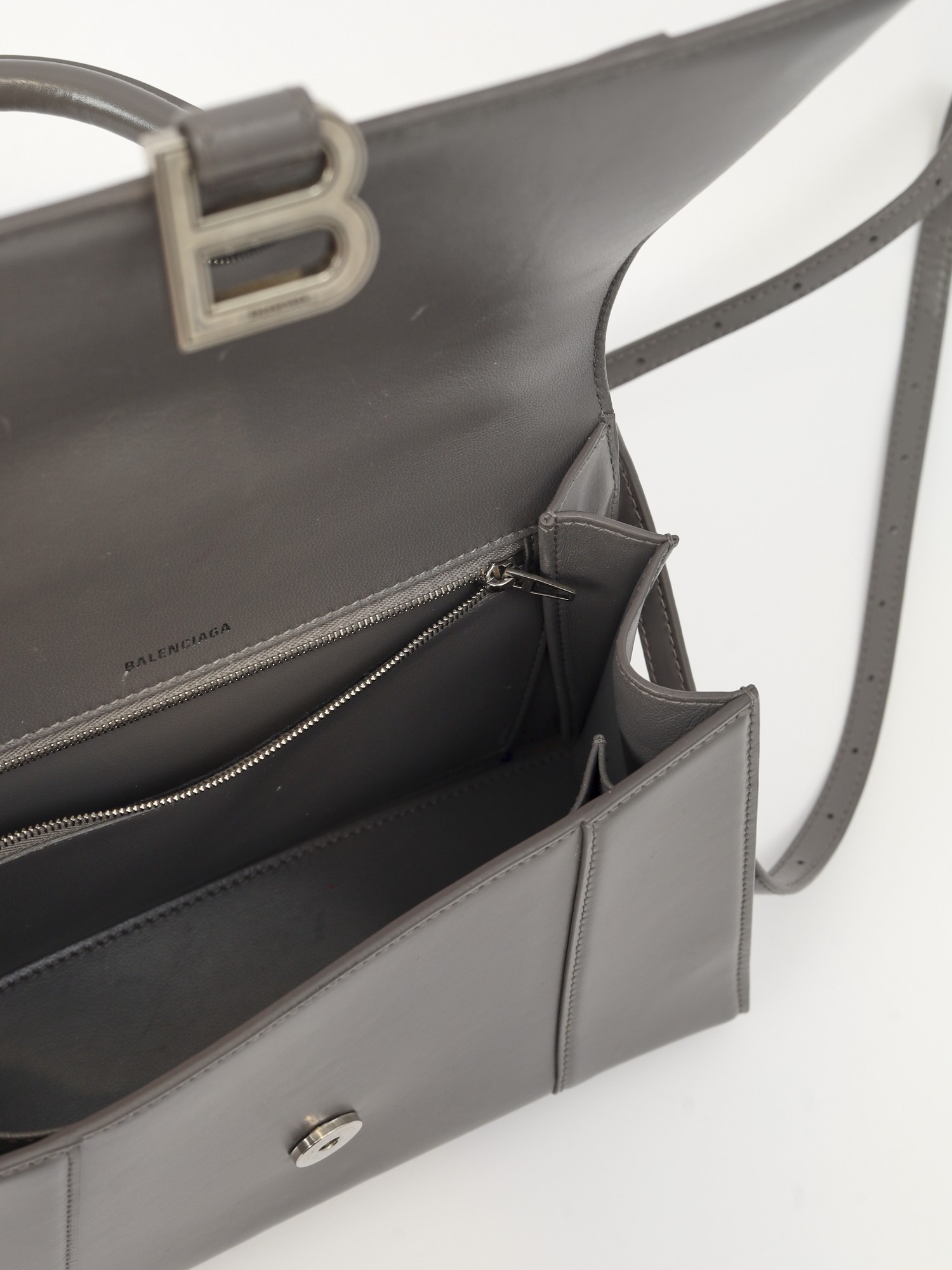 Balenciaga Hourglass 10