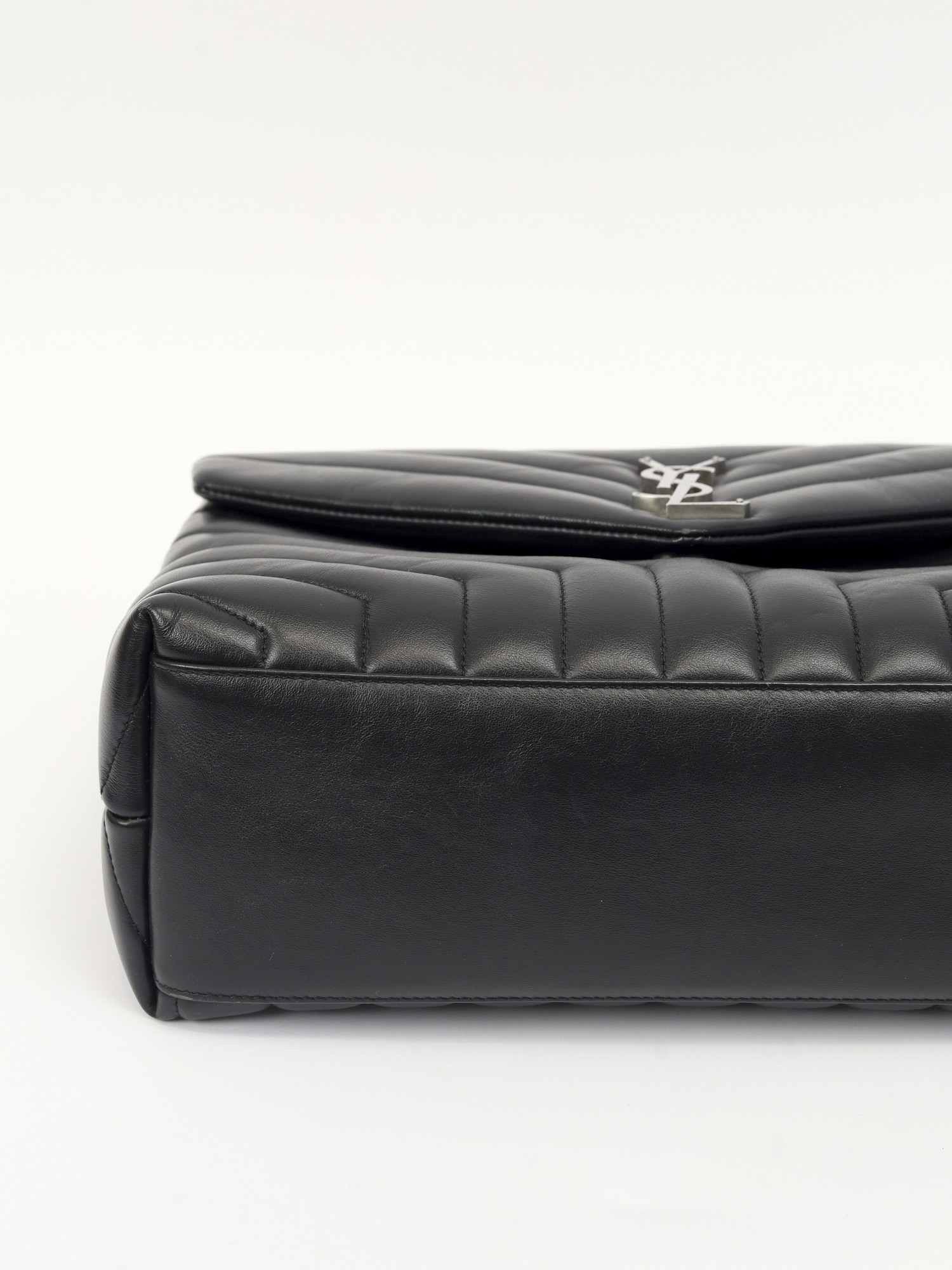 Saint Laurent Loulou 6