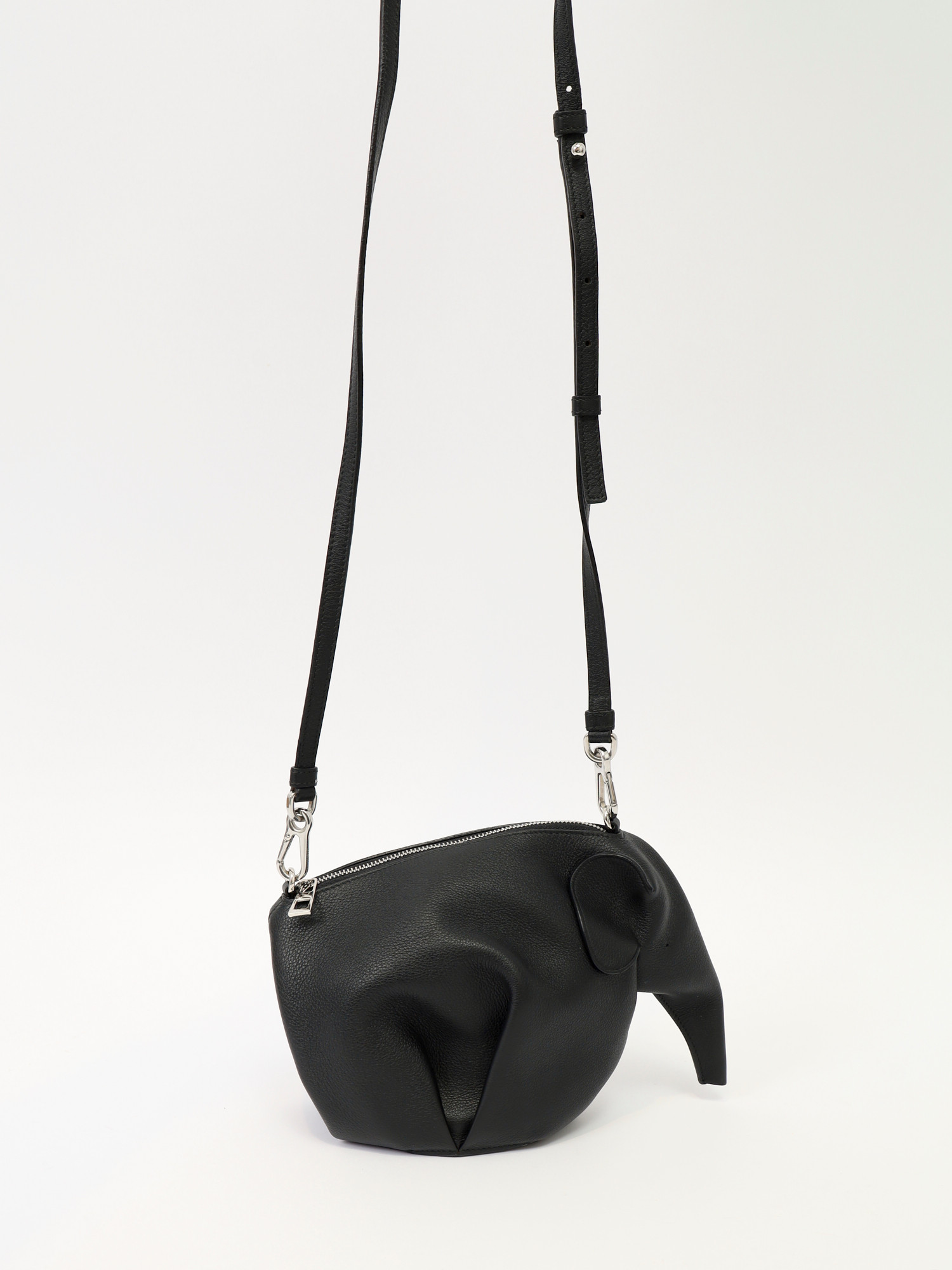 Loewe Elephant 4