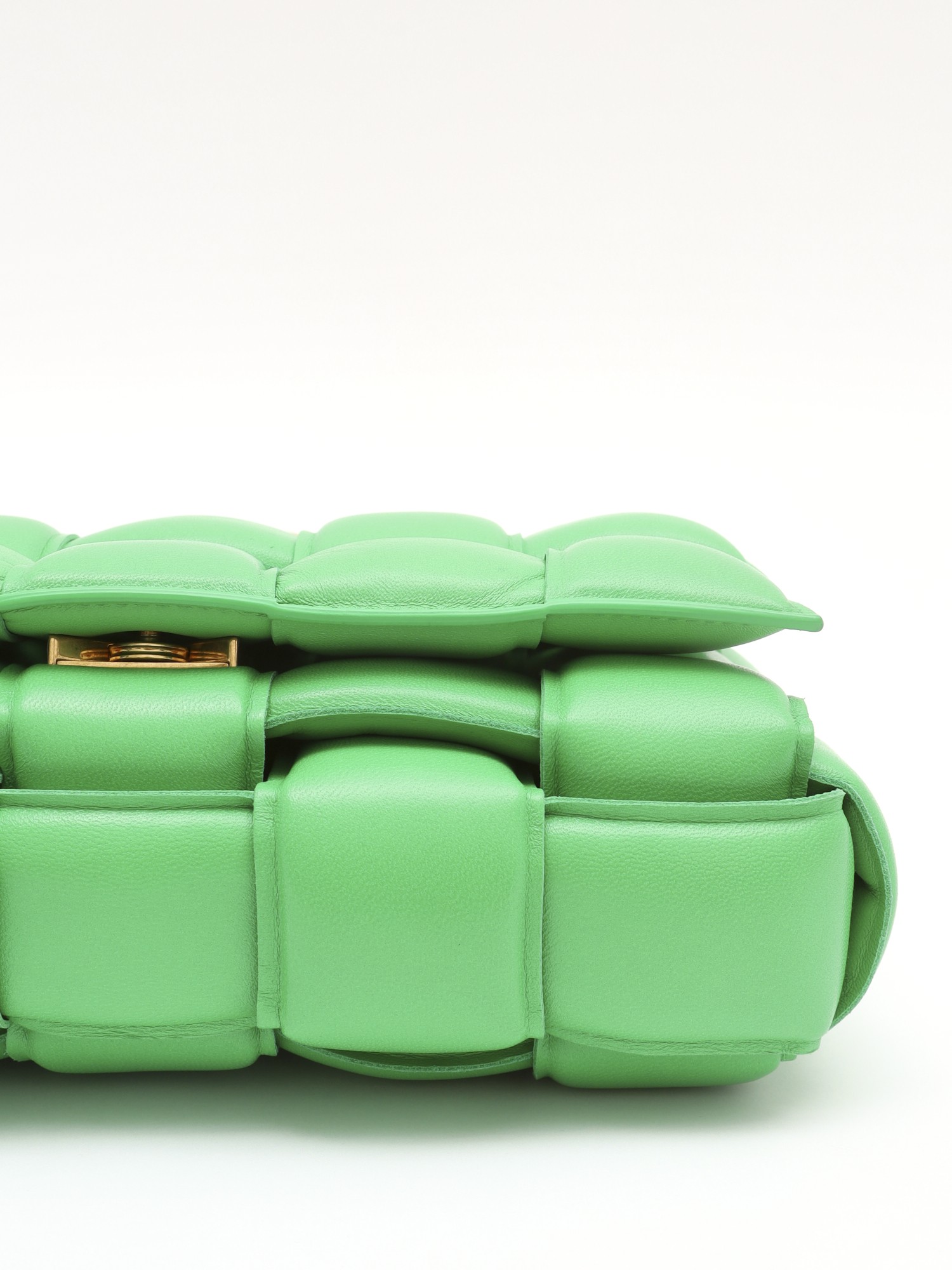 Bottega Veneta Chain Cassette 6