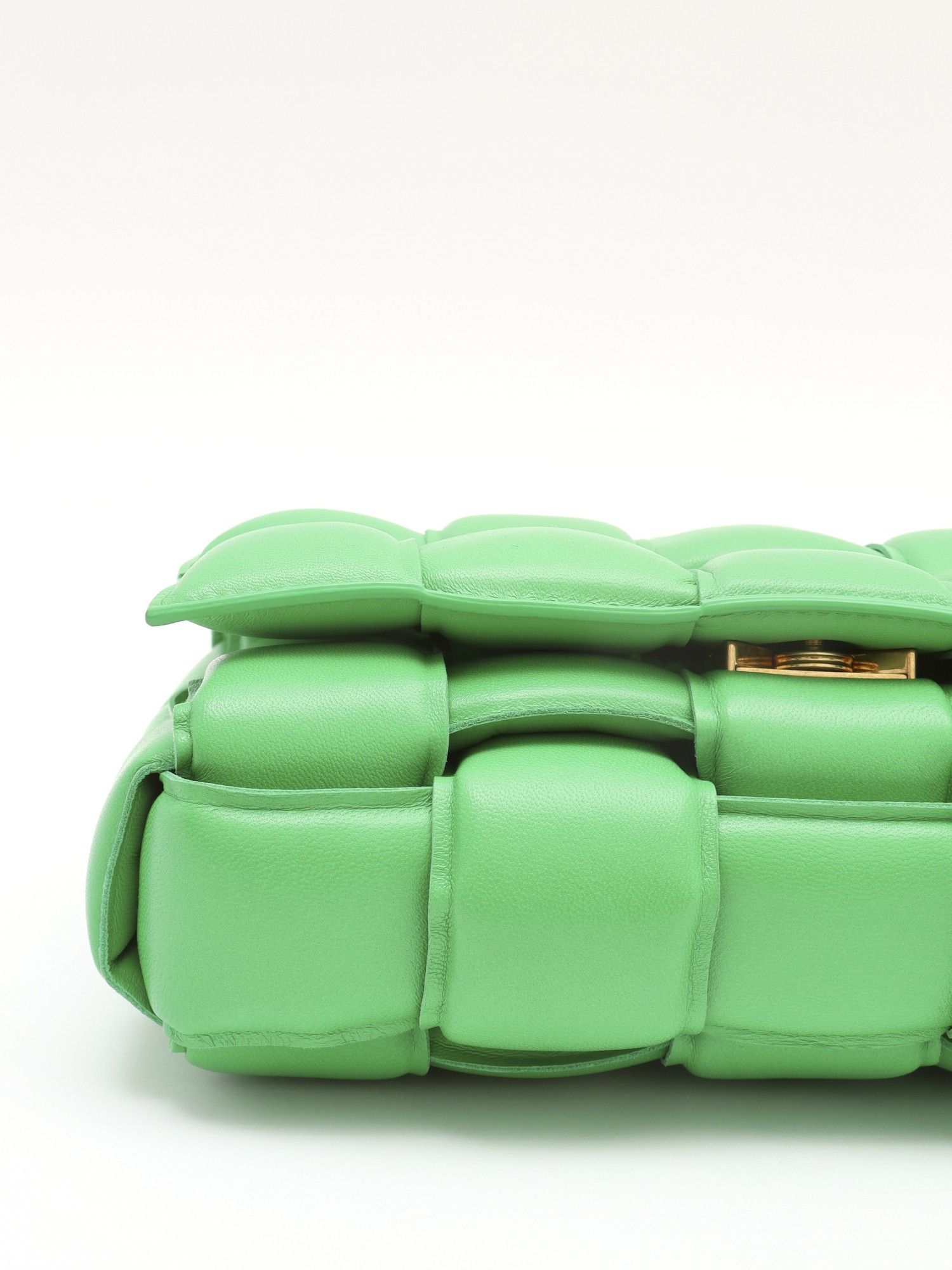 Bottega Veneta Chain Cassette 5