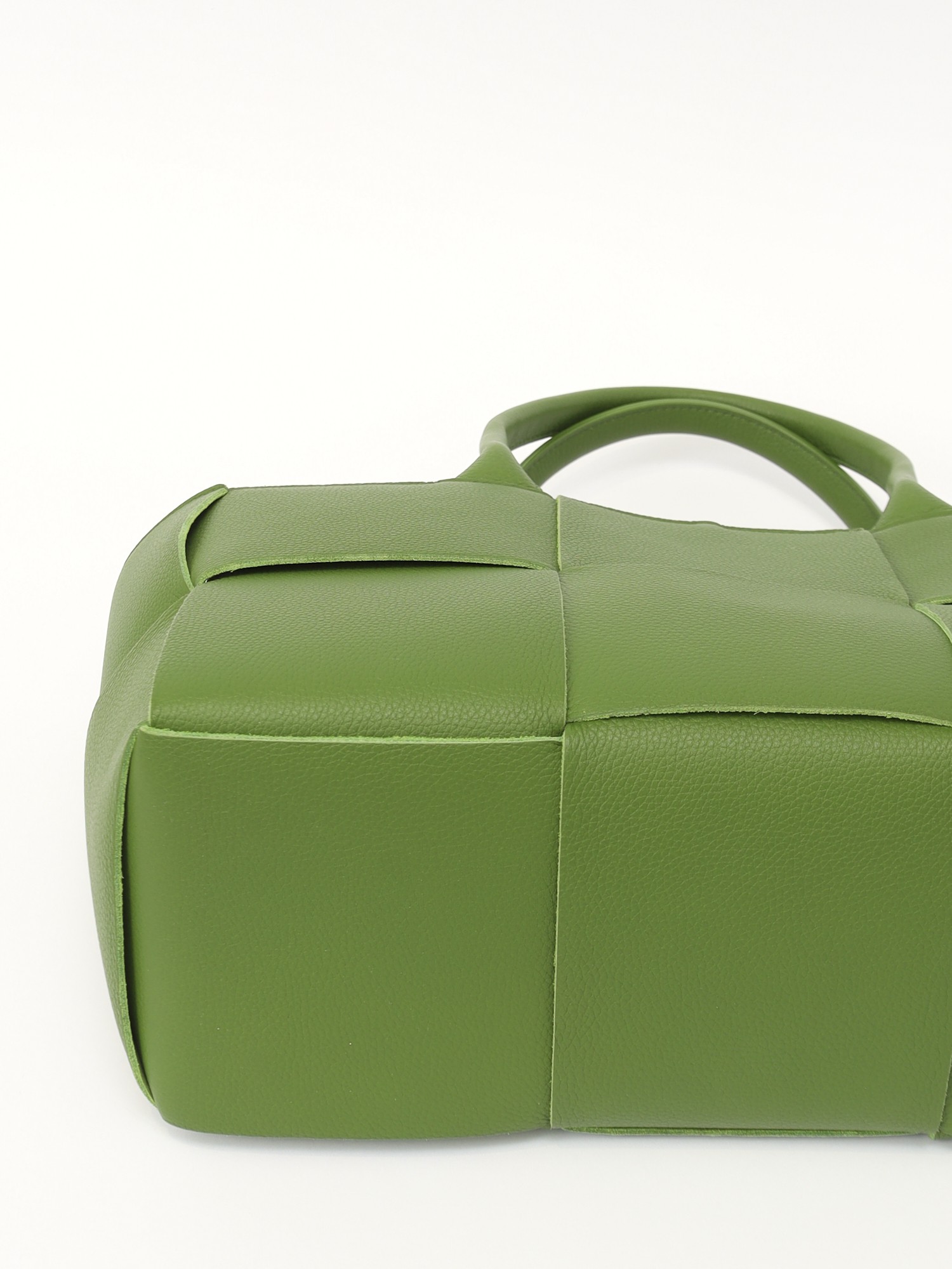 Bottega Veneta Arco 5