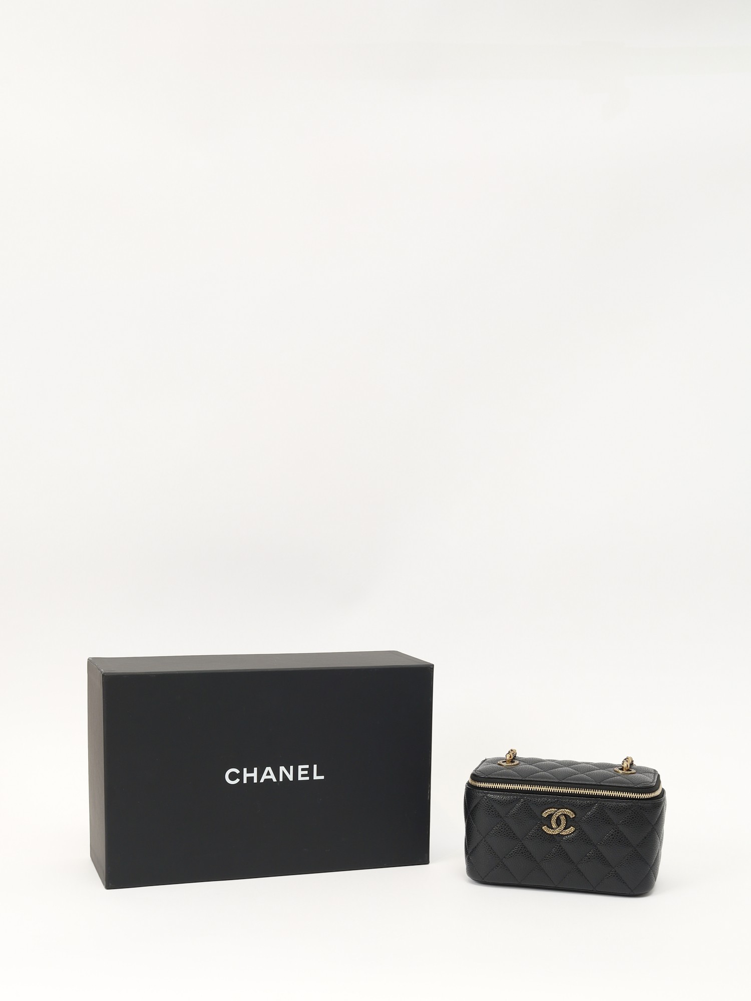 Chanel Vanity 4